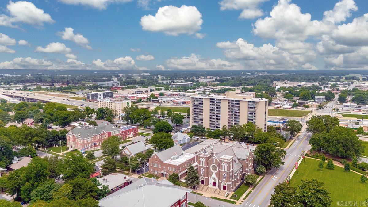 700 E 9th unit 7M  Little Rock, AR