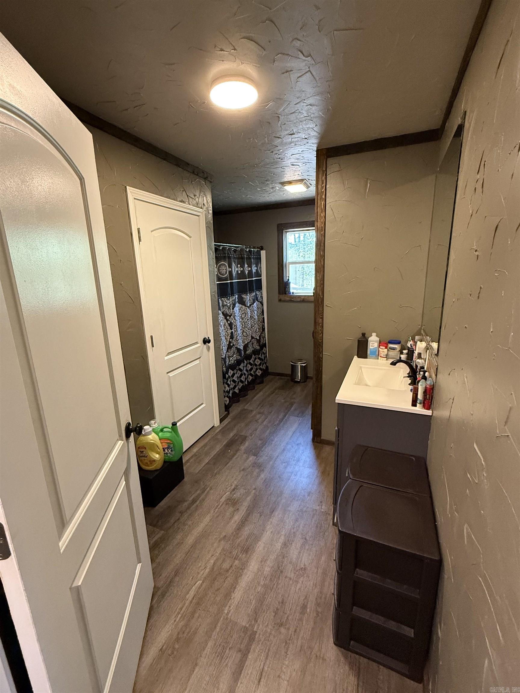 1198 N Evergreen  Bauxite, AR