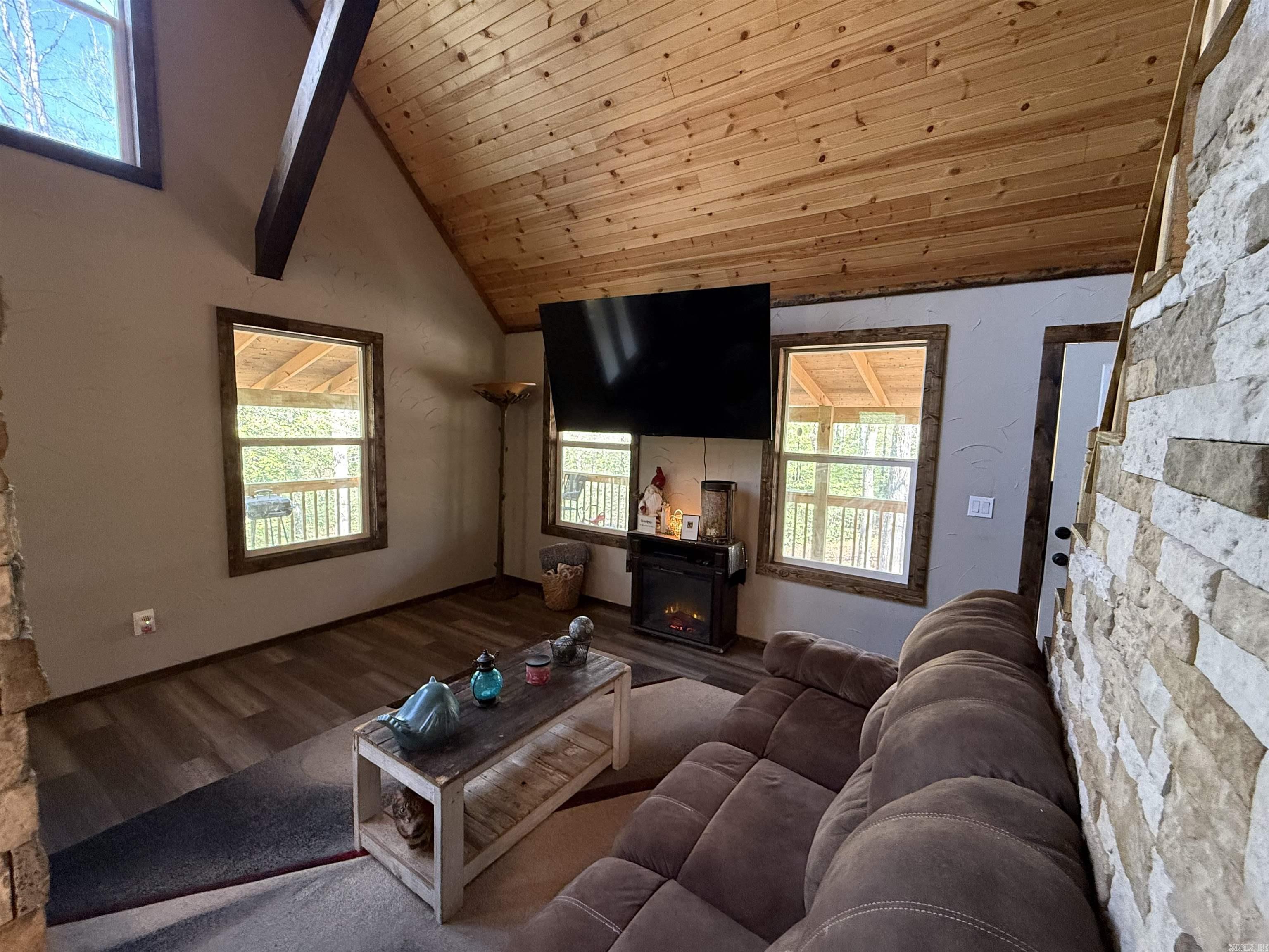 1198 N Evergreen  Bauxite, AR