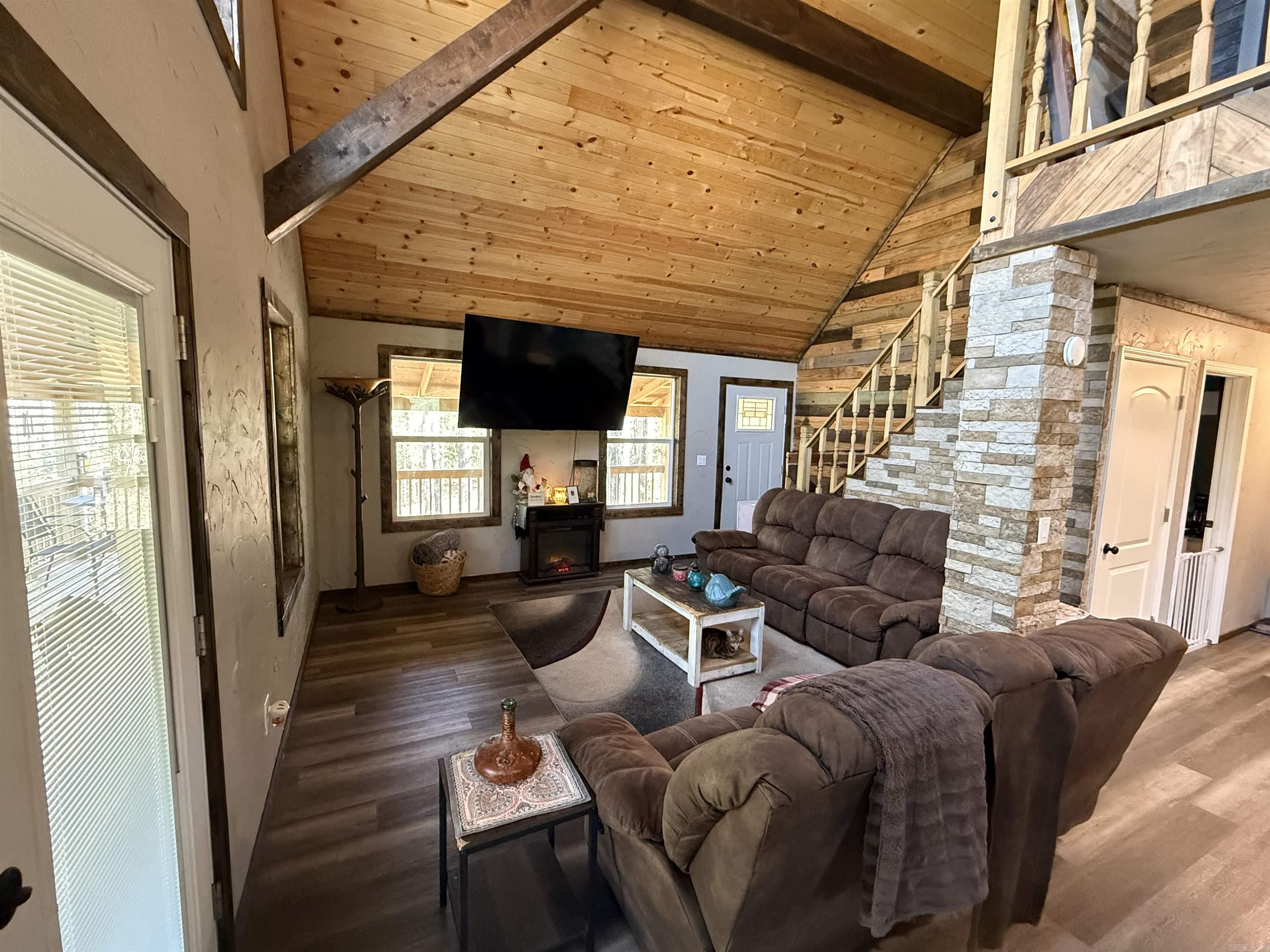 1198 N Evergreen  Bauxite, AR