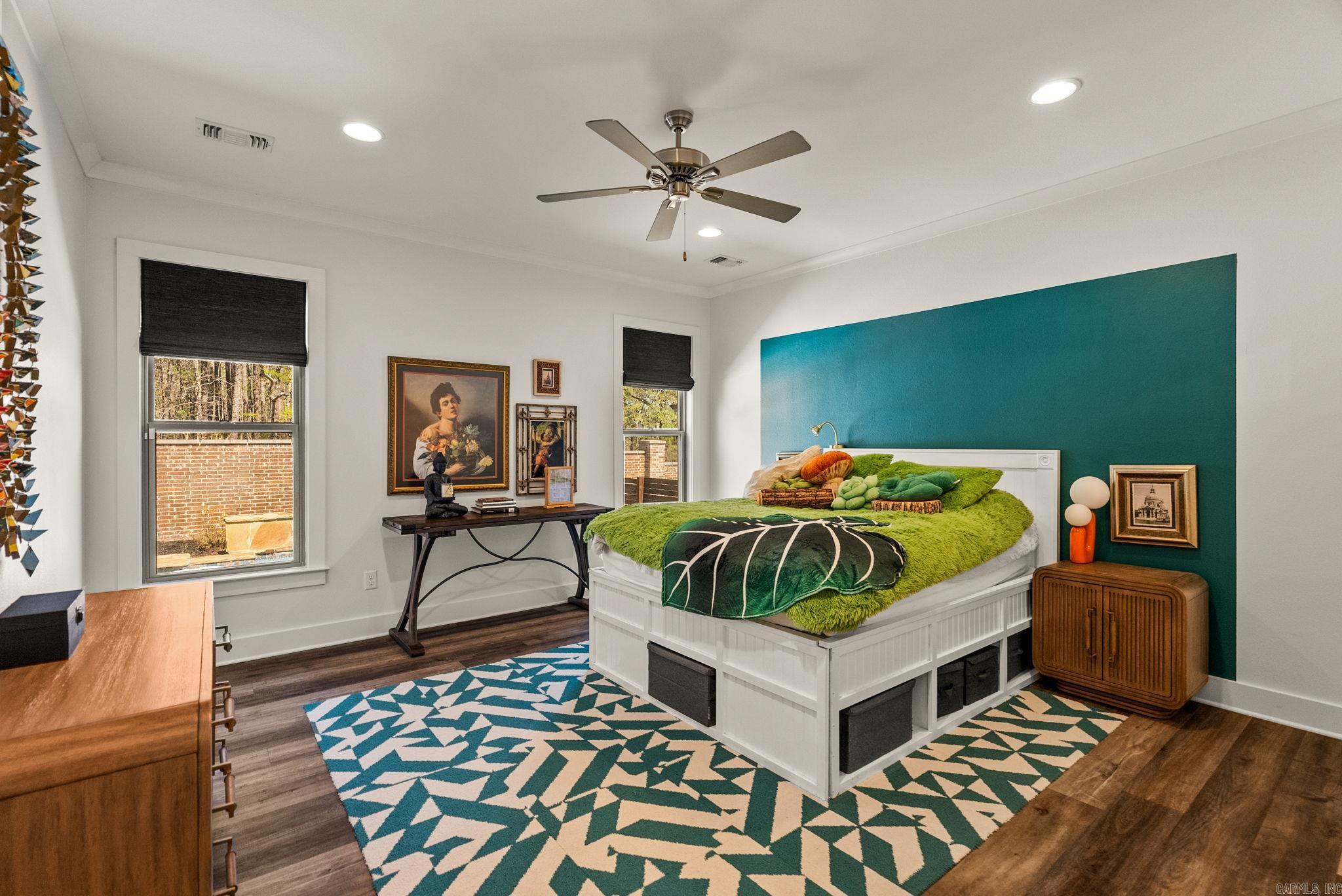 1 Quartz  Little Rock, AR