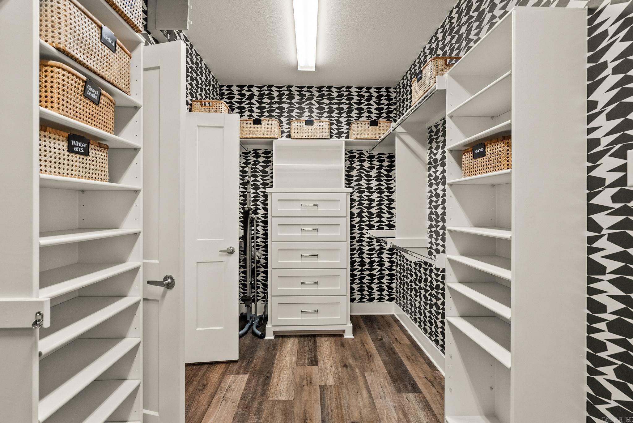 1 Quartz  Little Rock, AR