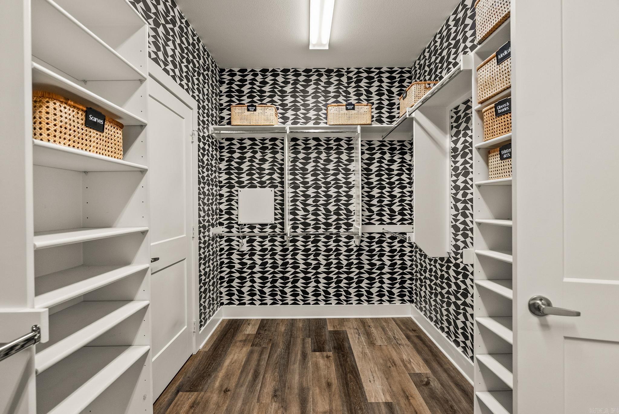 1 Quartz  Little Rock, AR