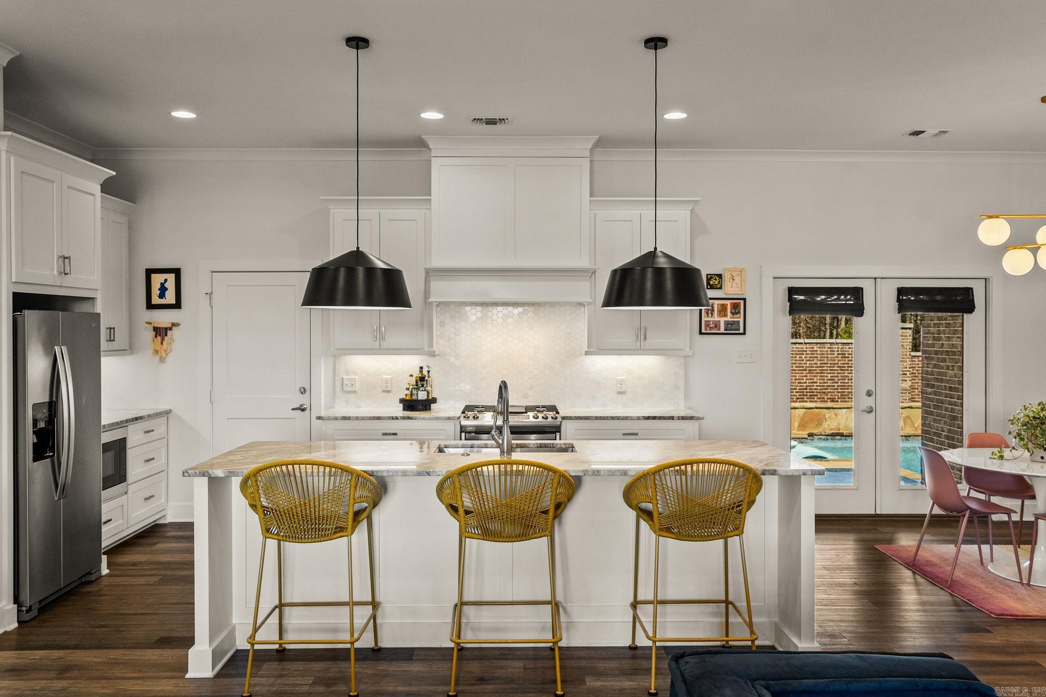 1 Quartz  Little Rock, AR