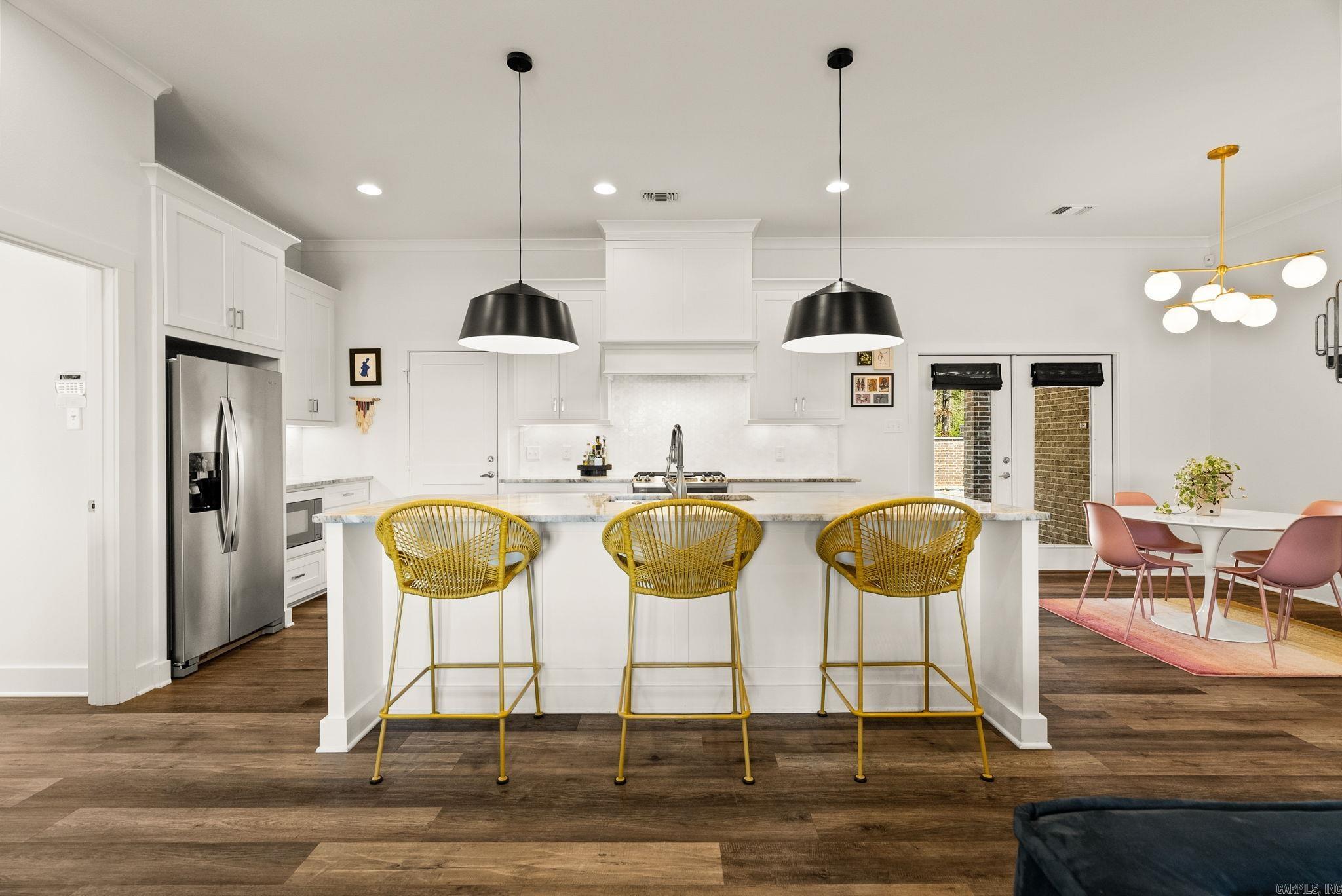 1 Quartz  Little Rock, AR