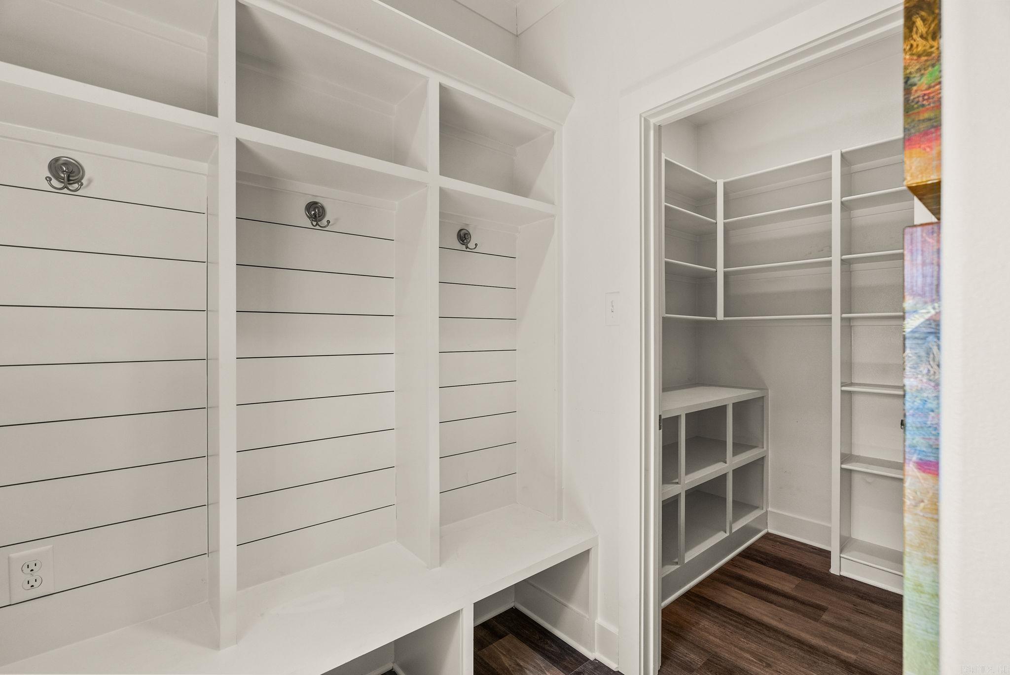 1 Quartz  Little Rock, AR