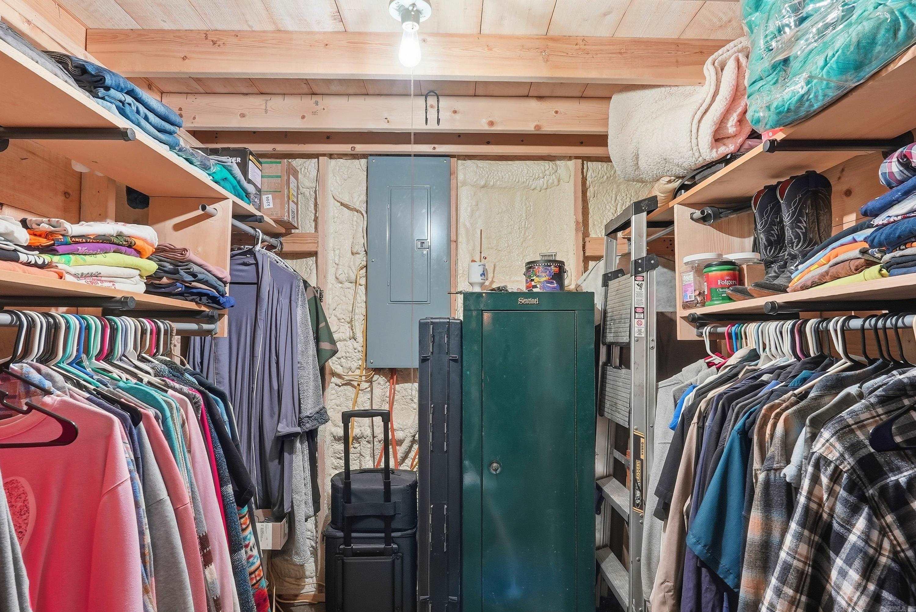 2605 Silver Ridge Rd.  Drasco, AR