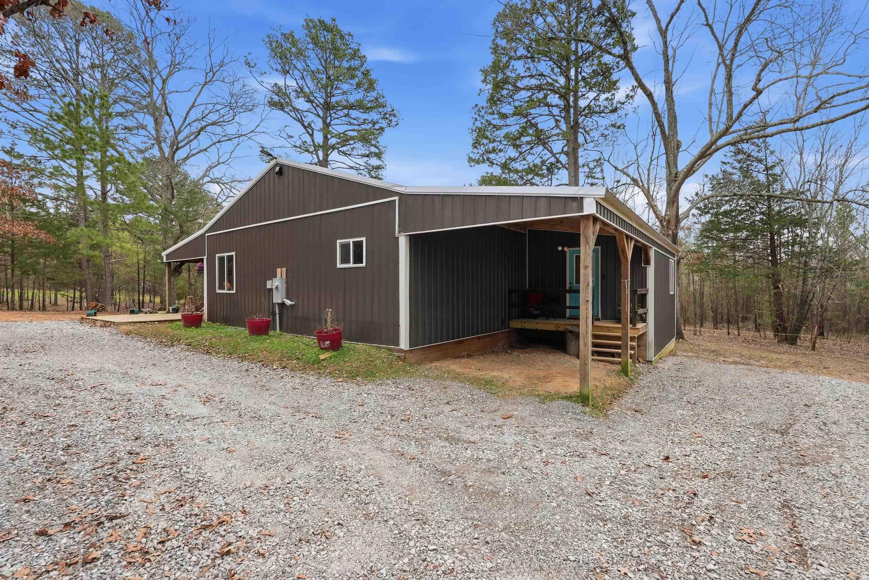 2605 Silver Ridge Rd.  Drasco, AR
