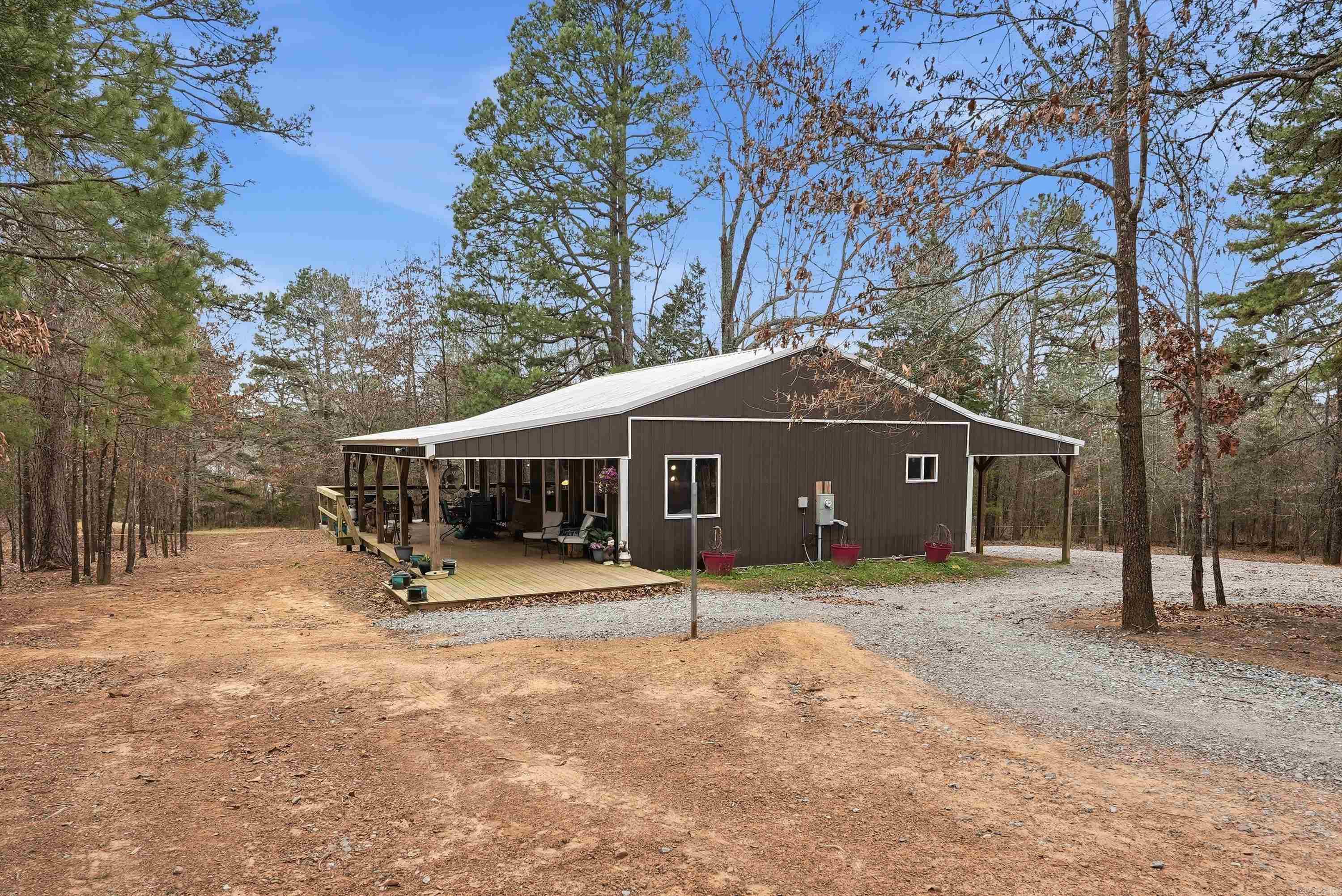 2605 Silver Ridge Rd.  Drasco, AR