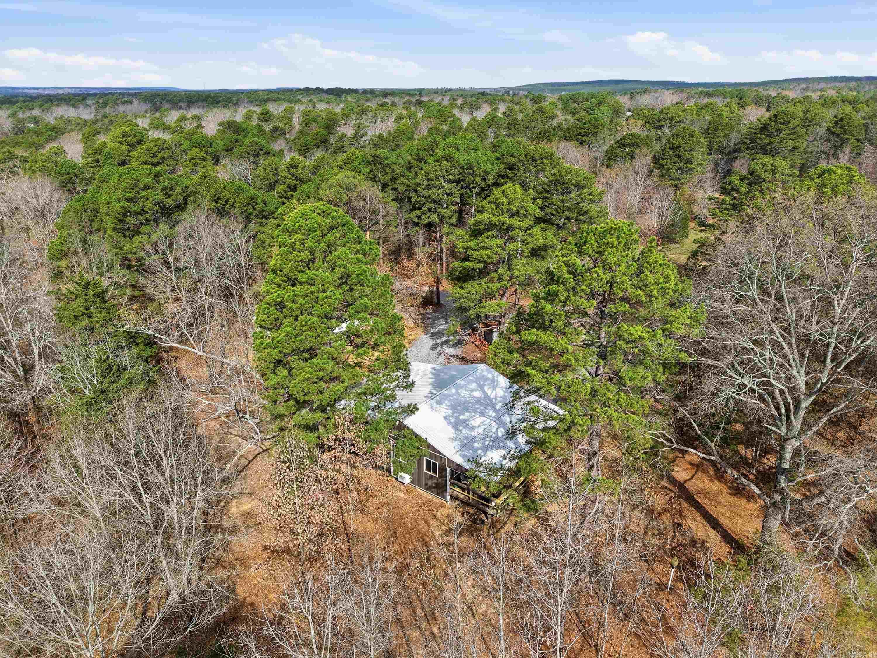 2605 Silver Ridge Rd.  Drasco, AR