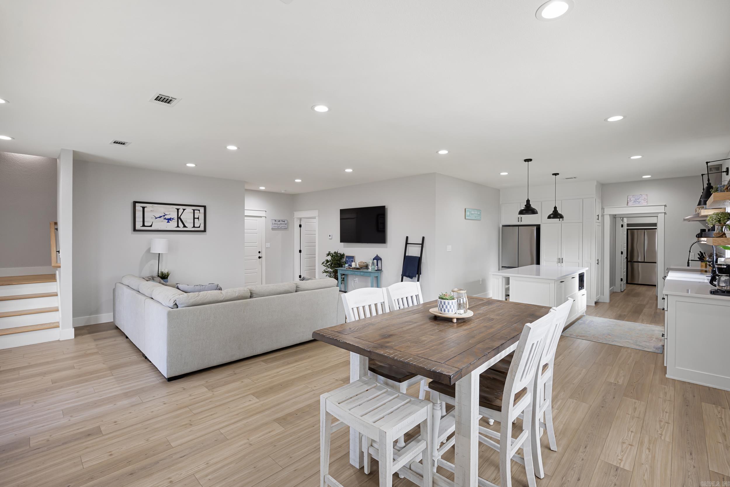 211 Woodland Shores  Clinton, AR