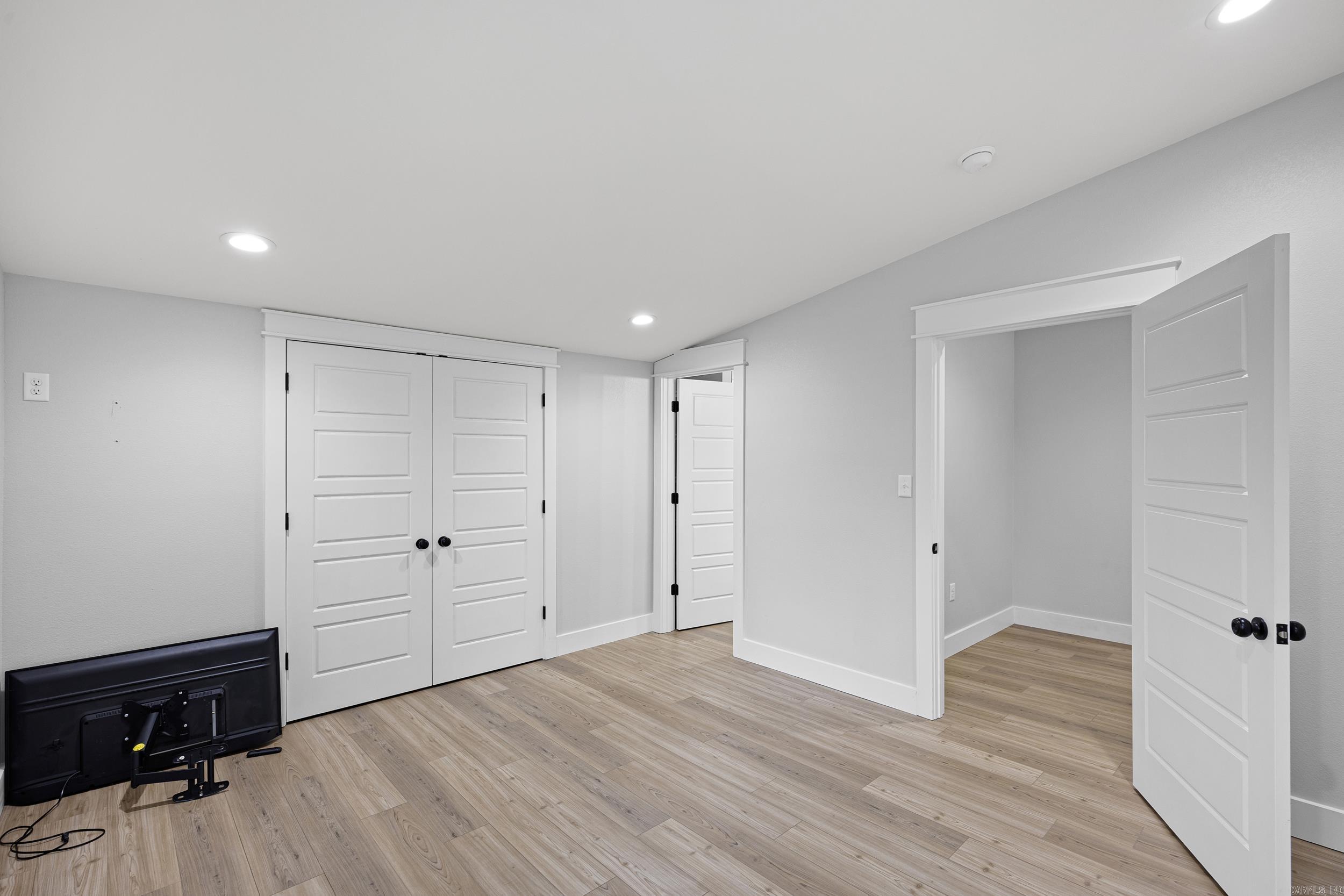 211 Woodland Shores  Clinton, AR