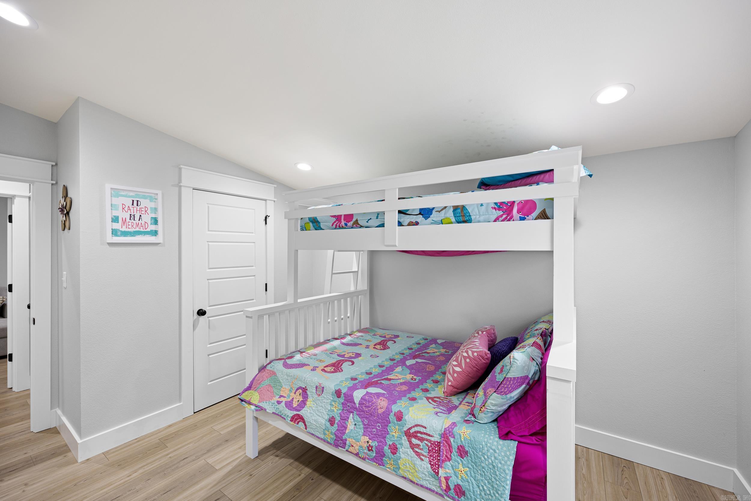 211 Woodland Shores  Clinton, AR