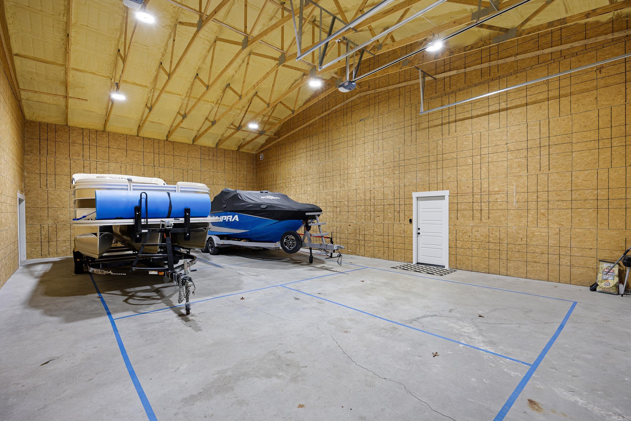 211 Woodland Shores  Clinton, AR