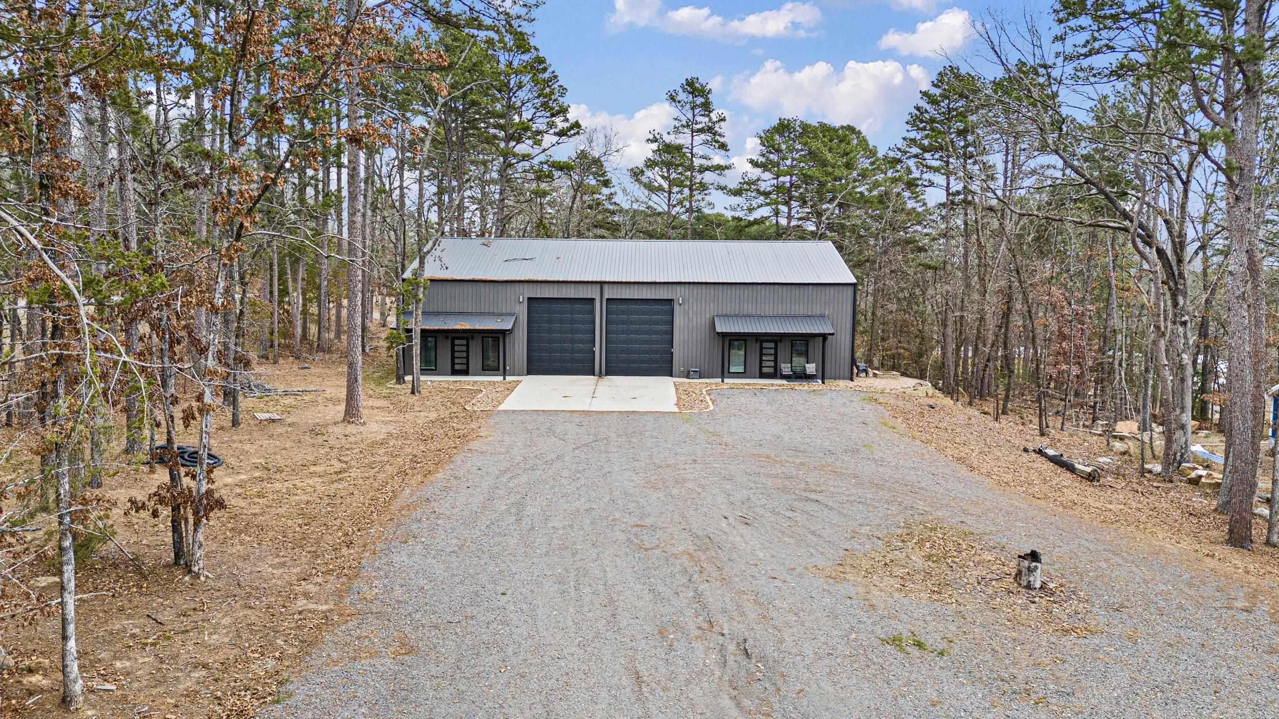 211 Woodland Shores  Clinton, AR