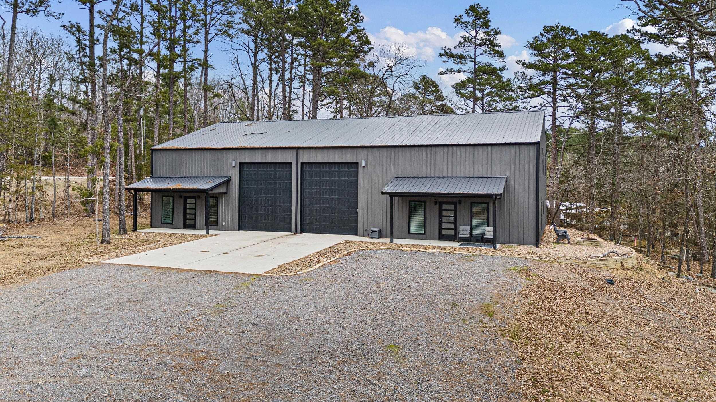 211 Woodland Shores  Clinton, AR