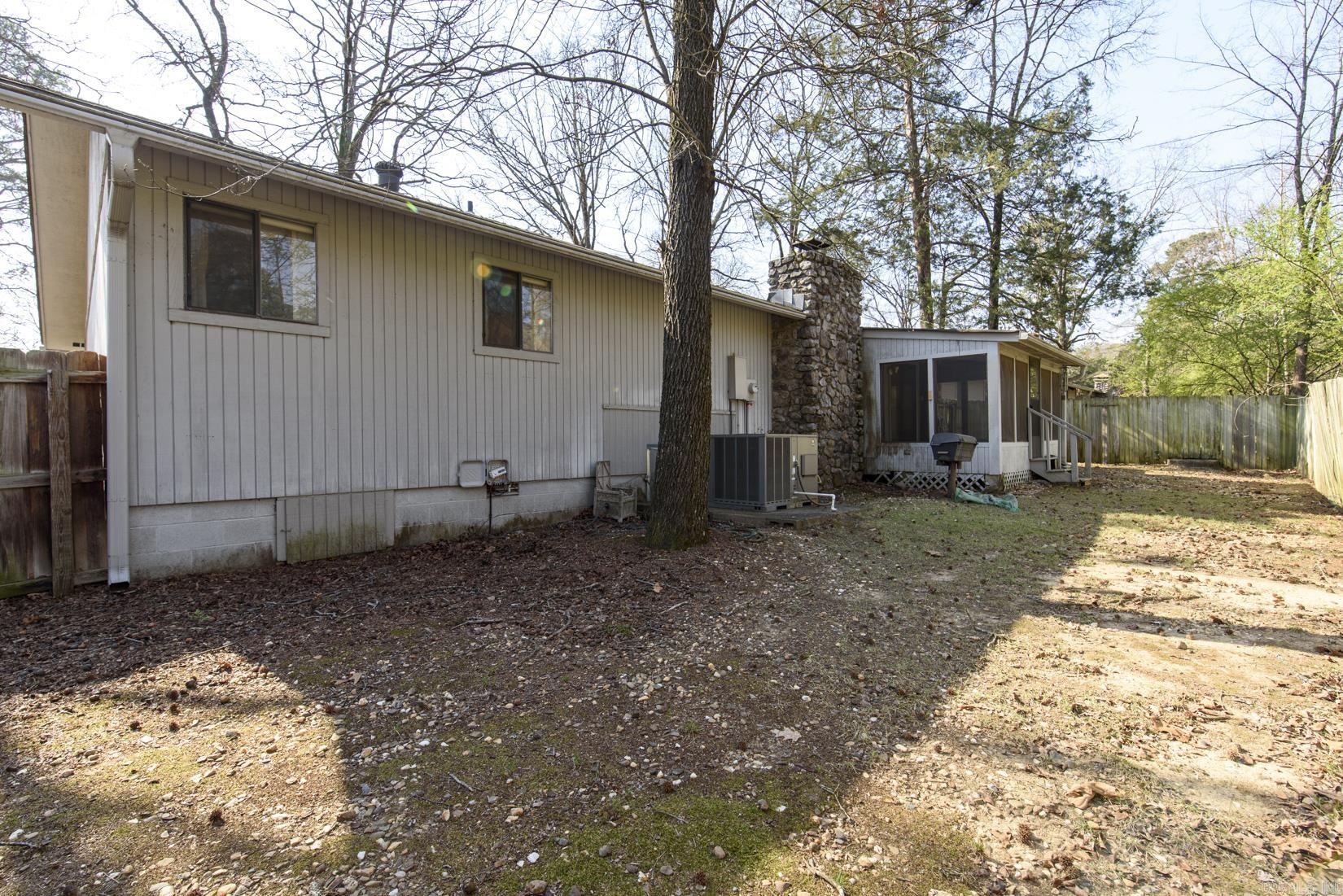 3112 Valley Park  Little Rock, AR