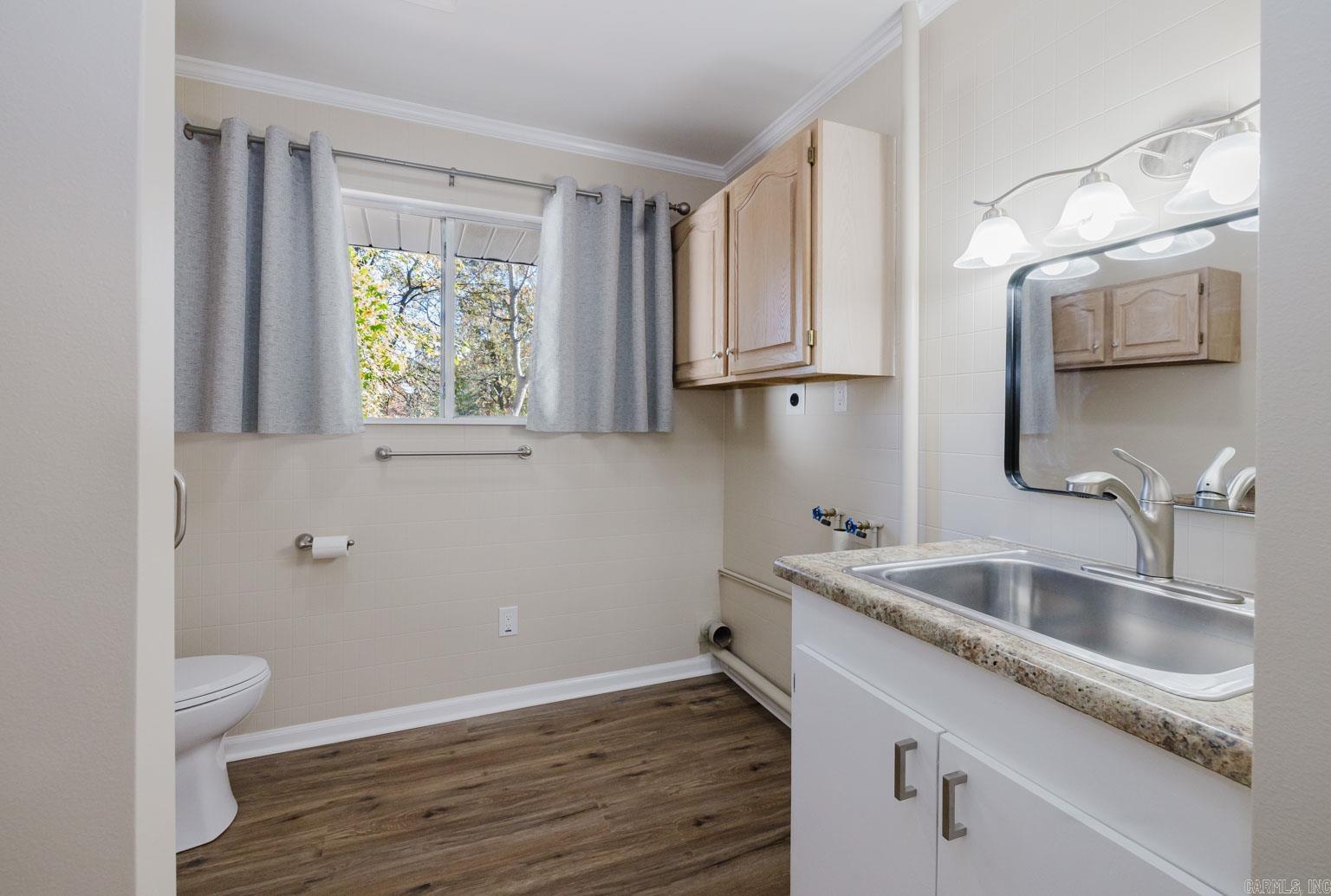 1123 Scenic Way Benton, AR 72015