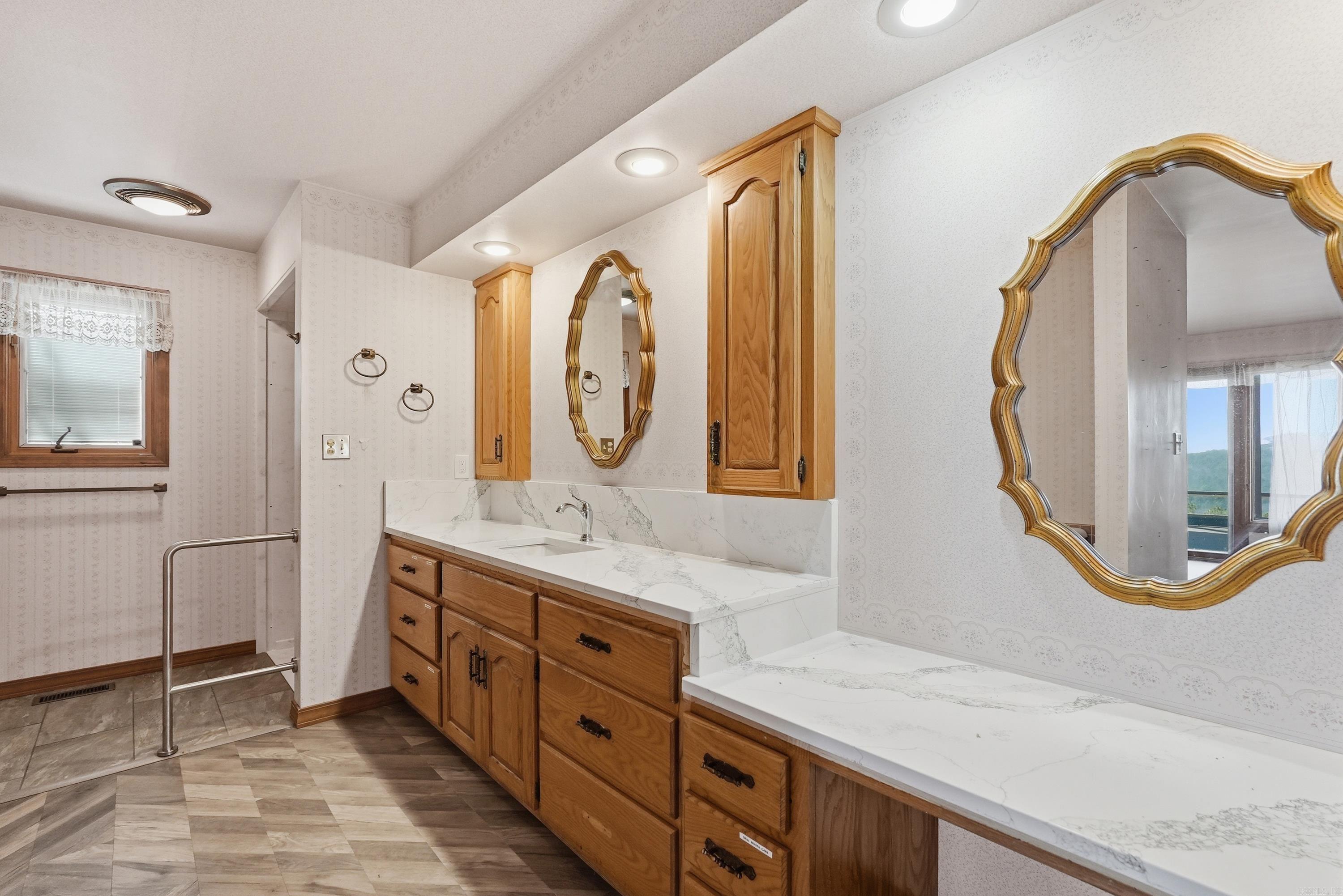 133 Chelsea Court Fairfield Bay, AR 72088