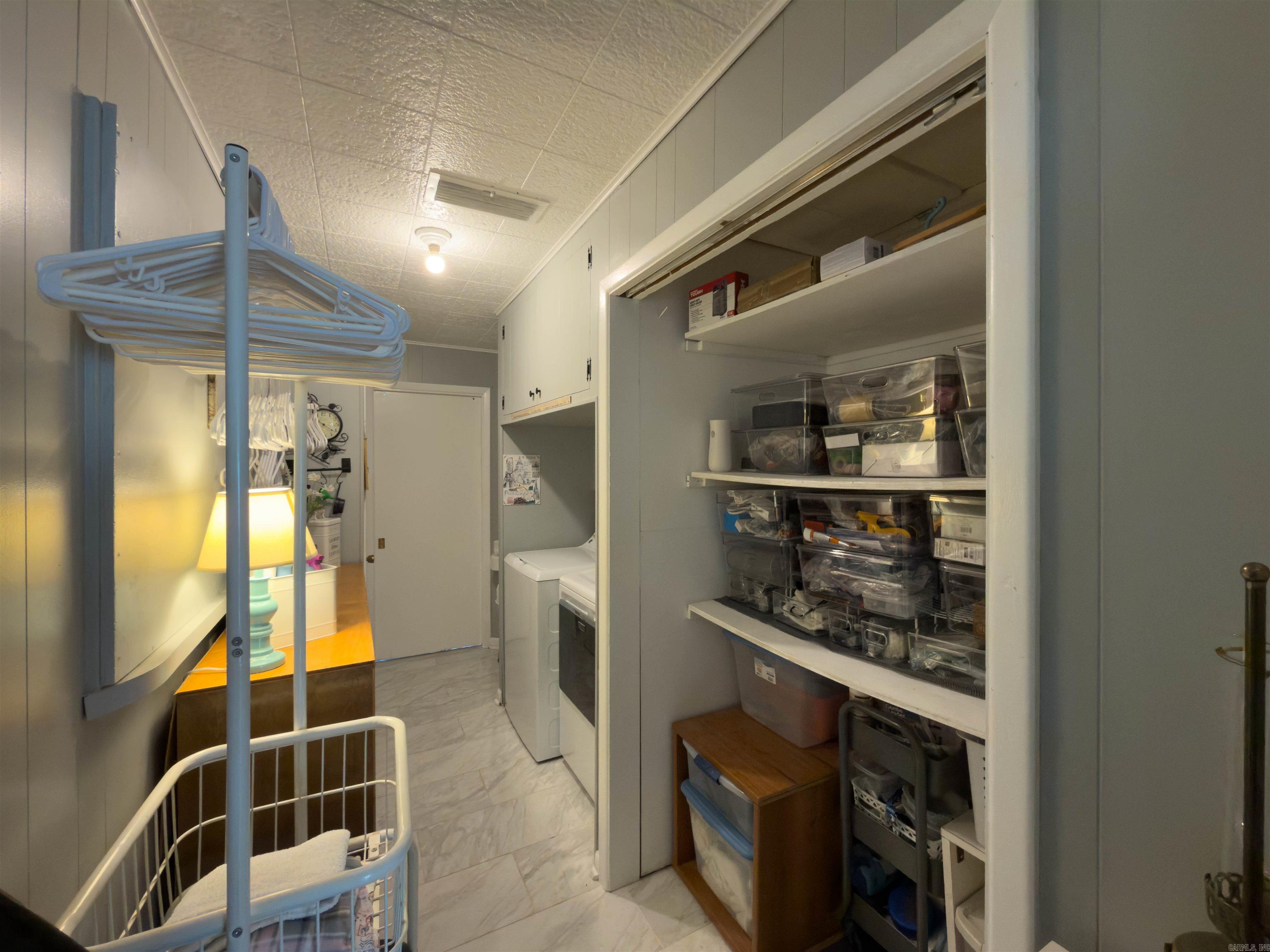 700 W D  North Little Rock, AR