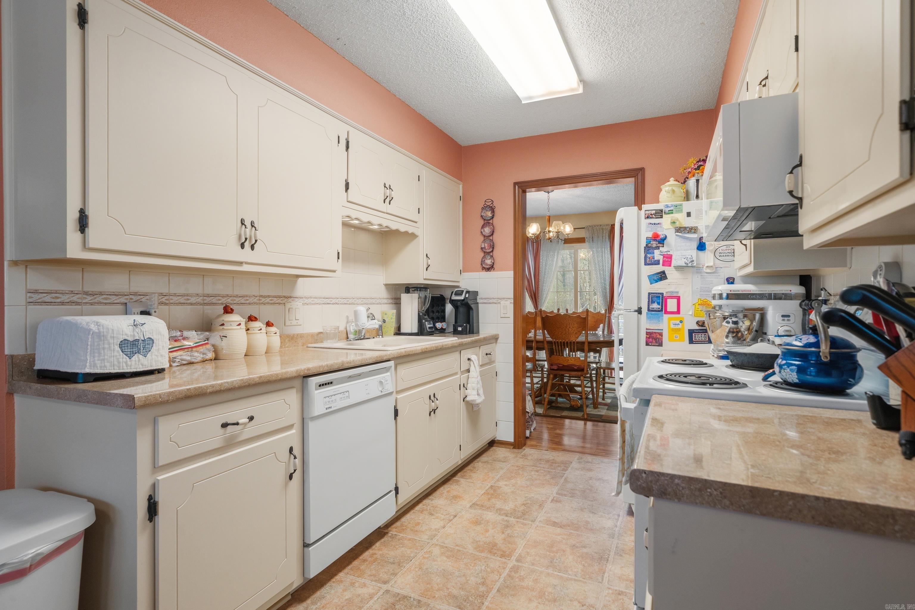 20 Malaga  Hot Springs, AR