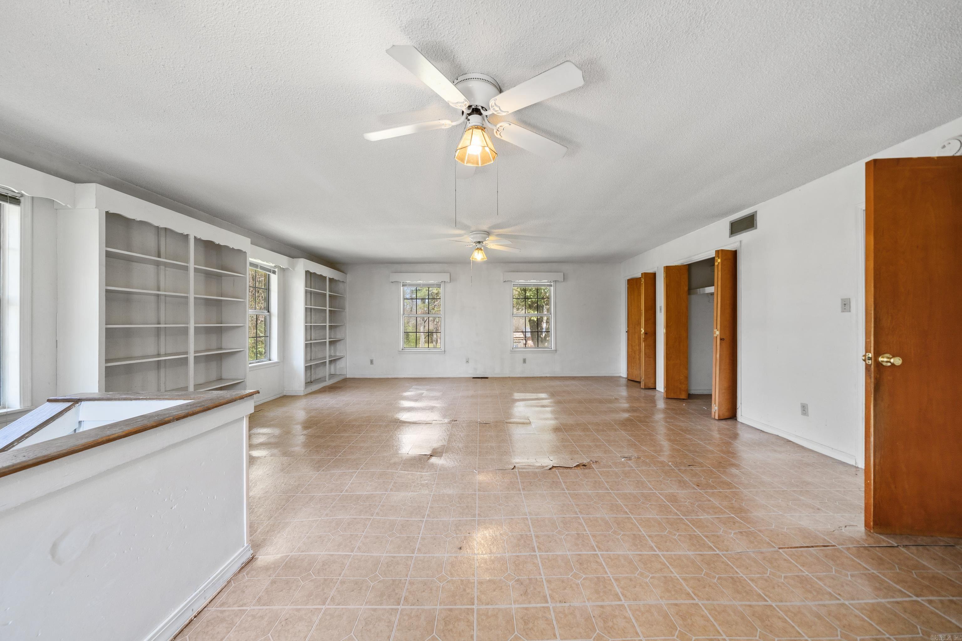 225 Watkins  Mount Ida, AR