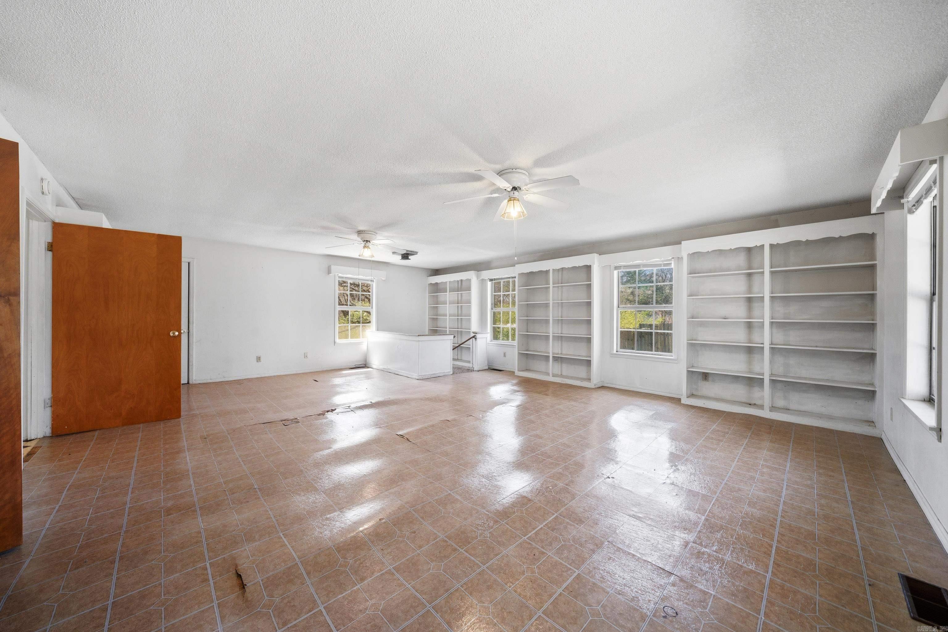 225 Watkins  Mount Ida, AR