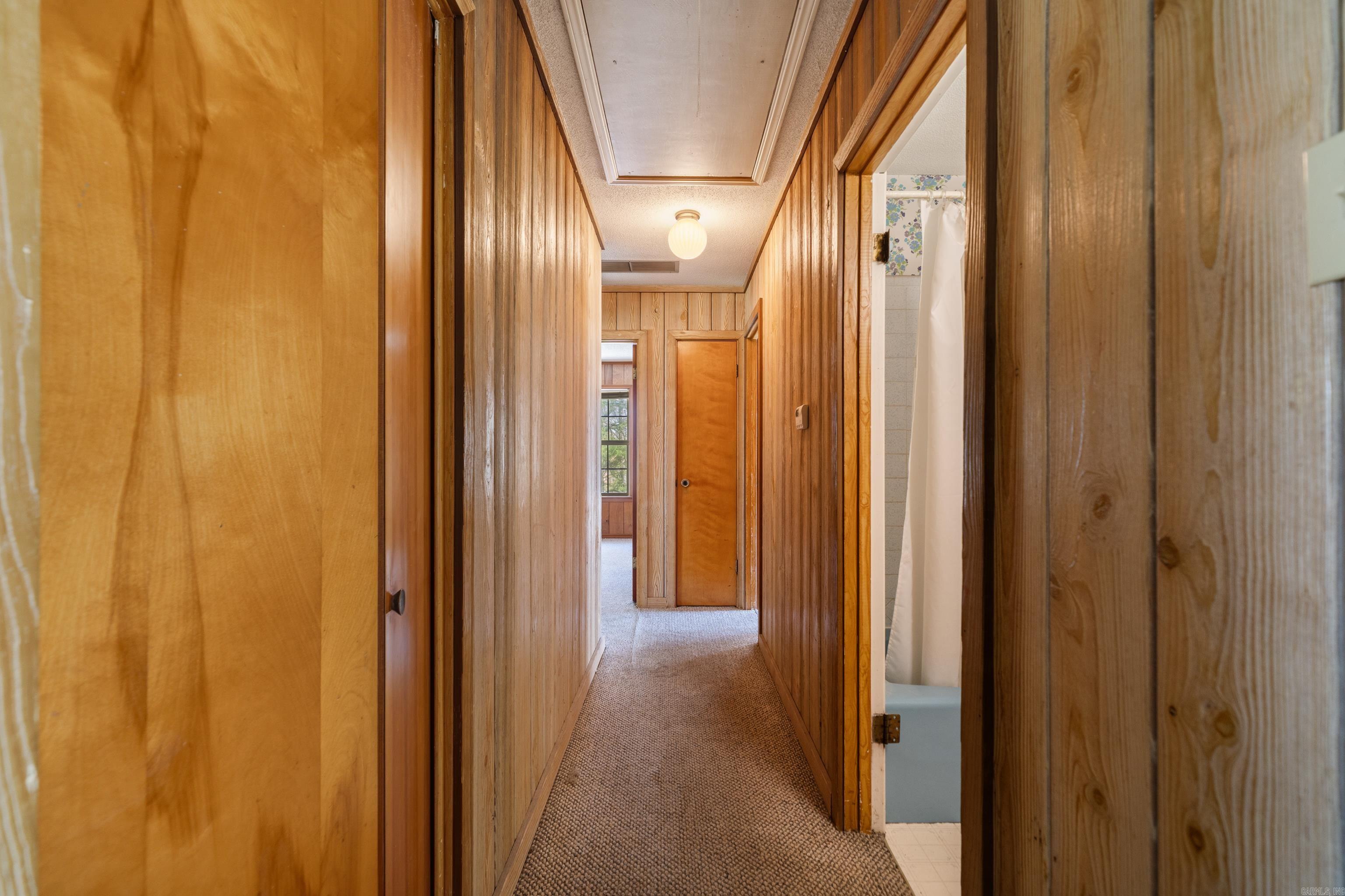 225 Watkins  Mount Ida, AR