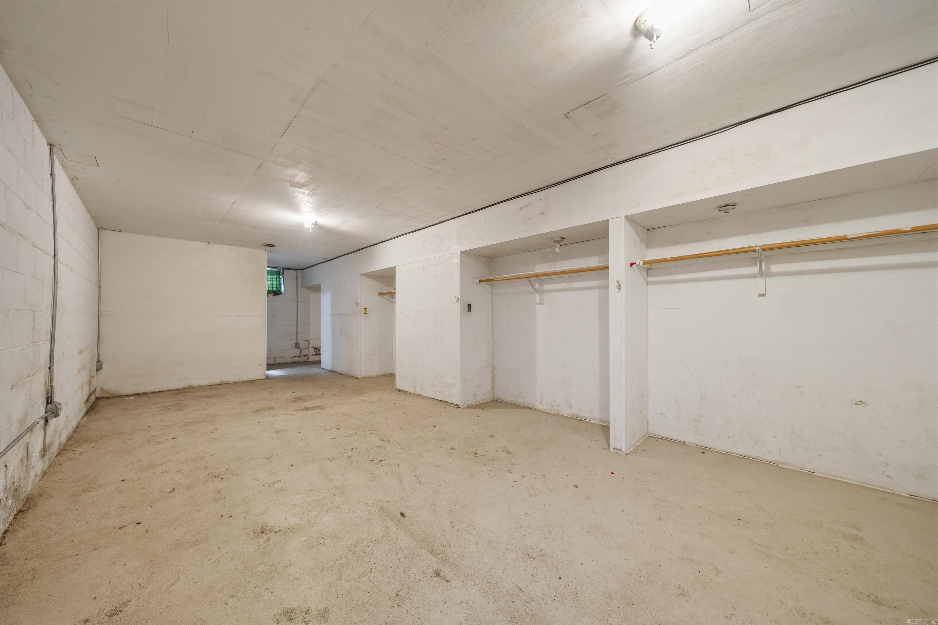 225 Watkins  Mount Ida, AR