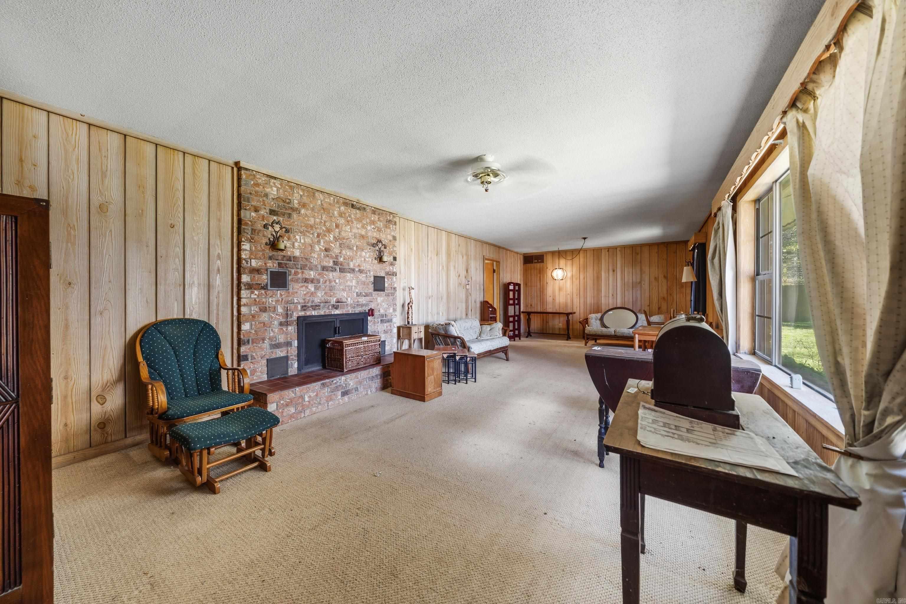 225 Watkins  Mount Ida, AR