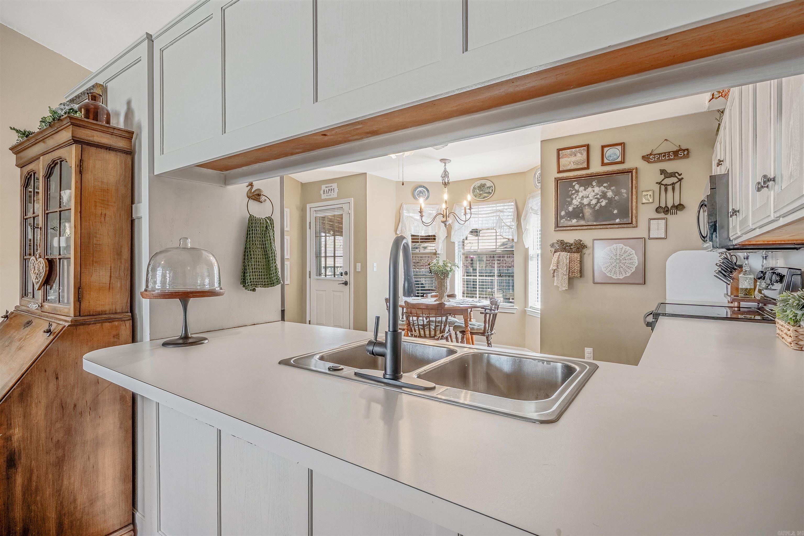 3 Steele Magnolia  Greenbrier, AR