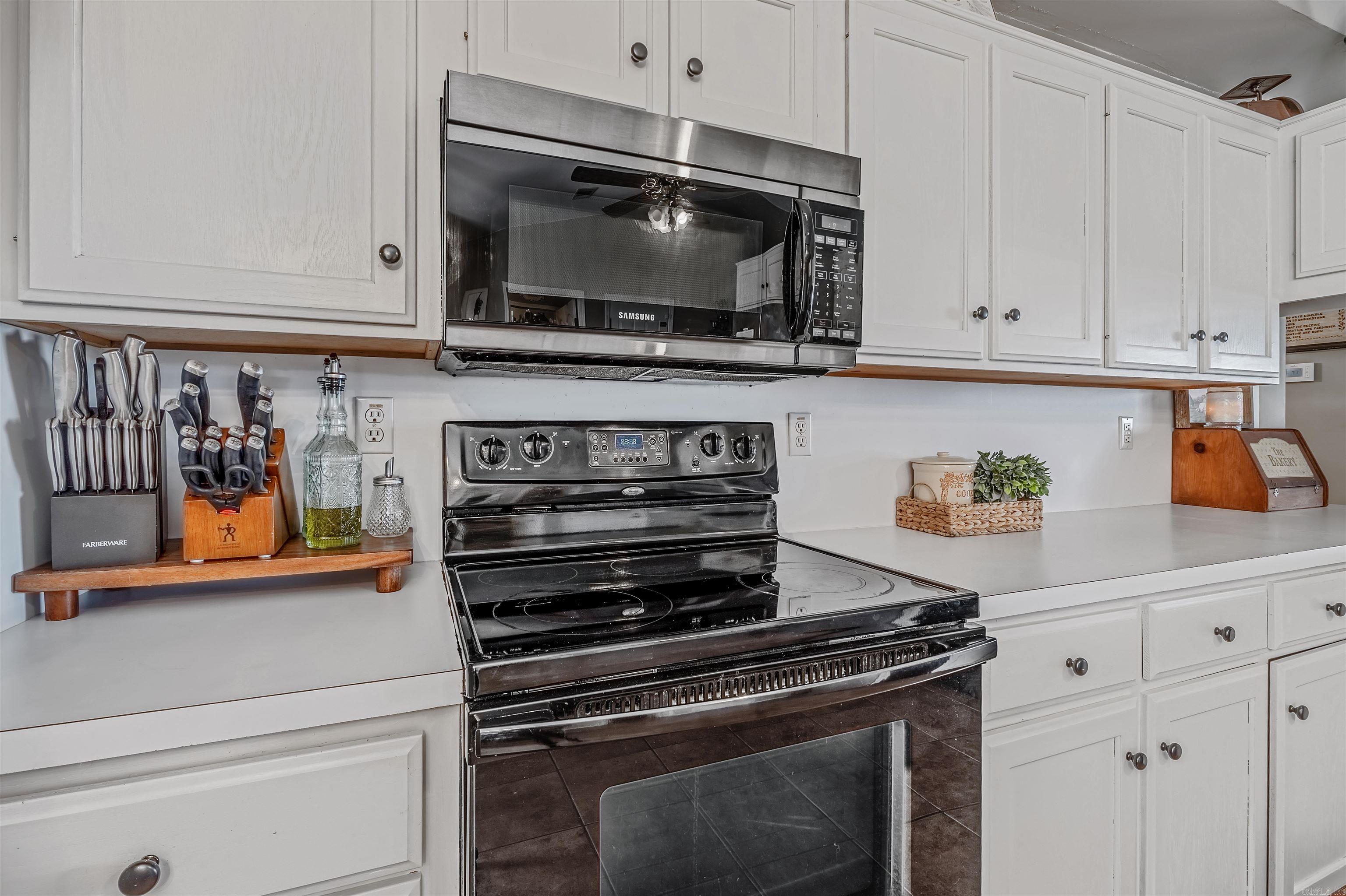 3 Steele Magnolia  Greenbrier, AR