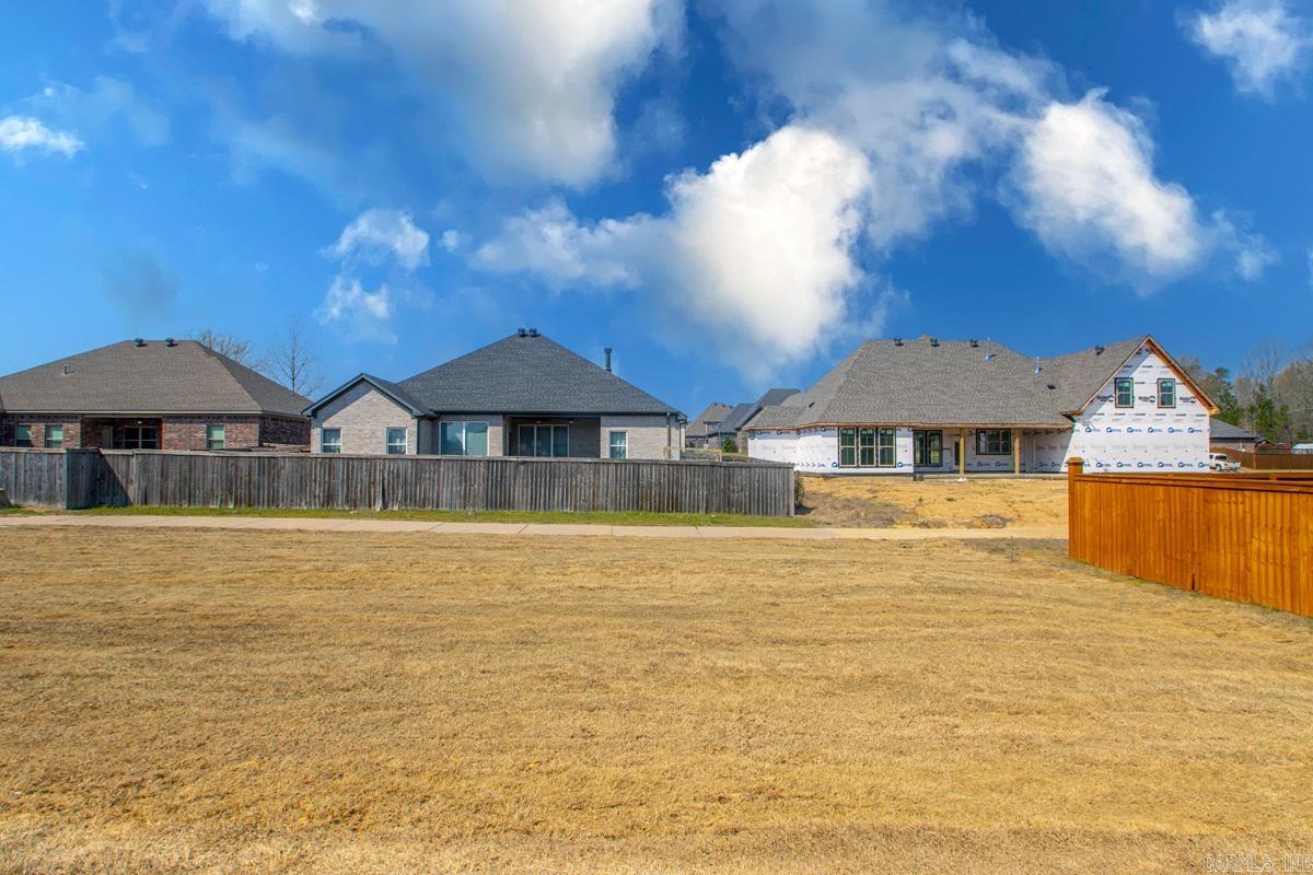 122 Natural Trail  Maumelle, AR