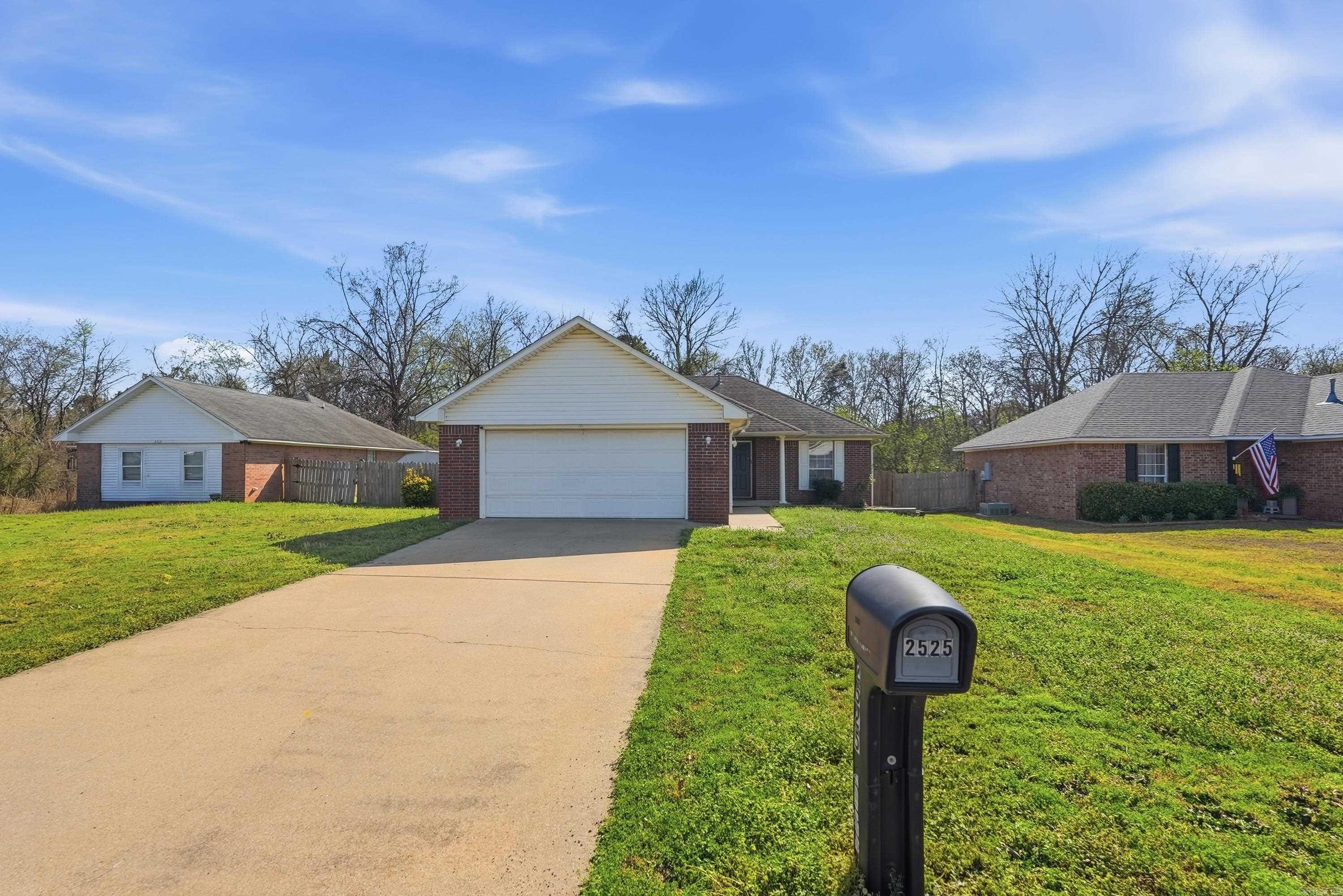 2525 Winchester  Conway, AR