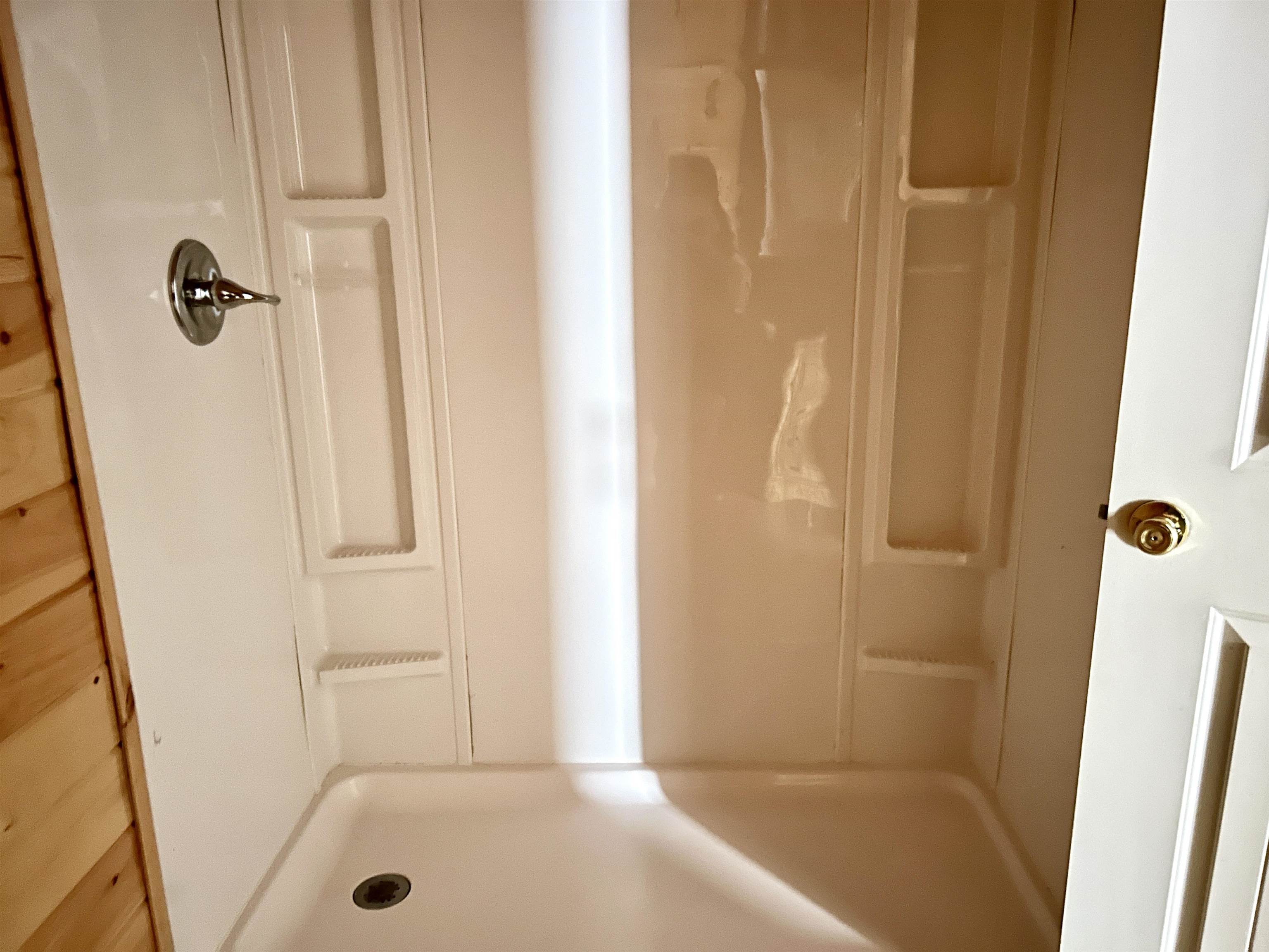 8 Annette  Cherokee Village, AR