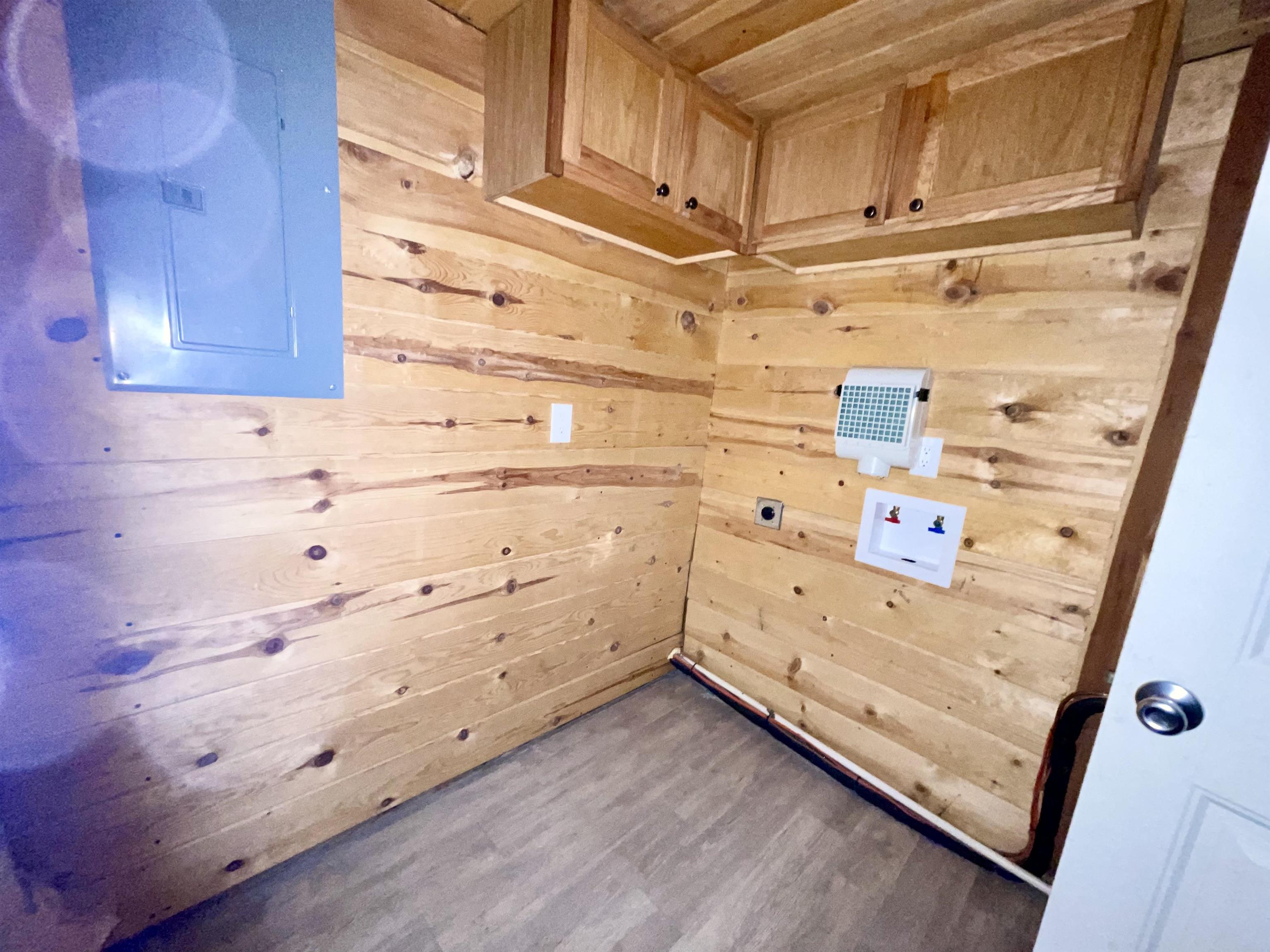 8 Annette  Cherokee Village, AR