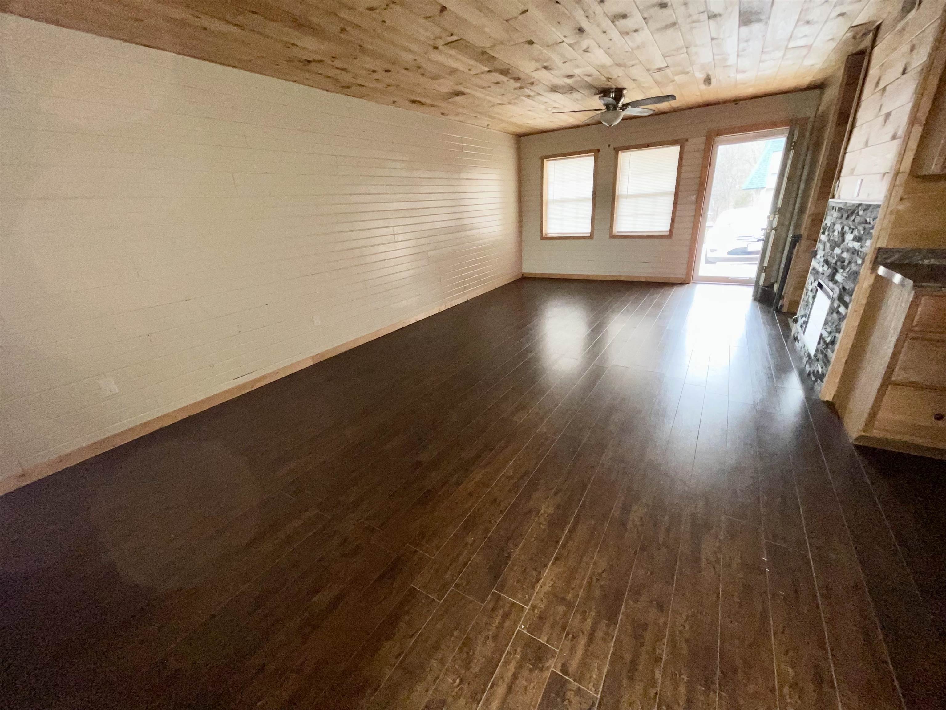 8 Annette  Cherokee Village, AR