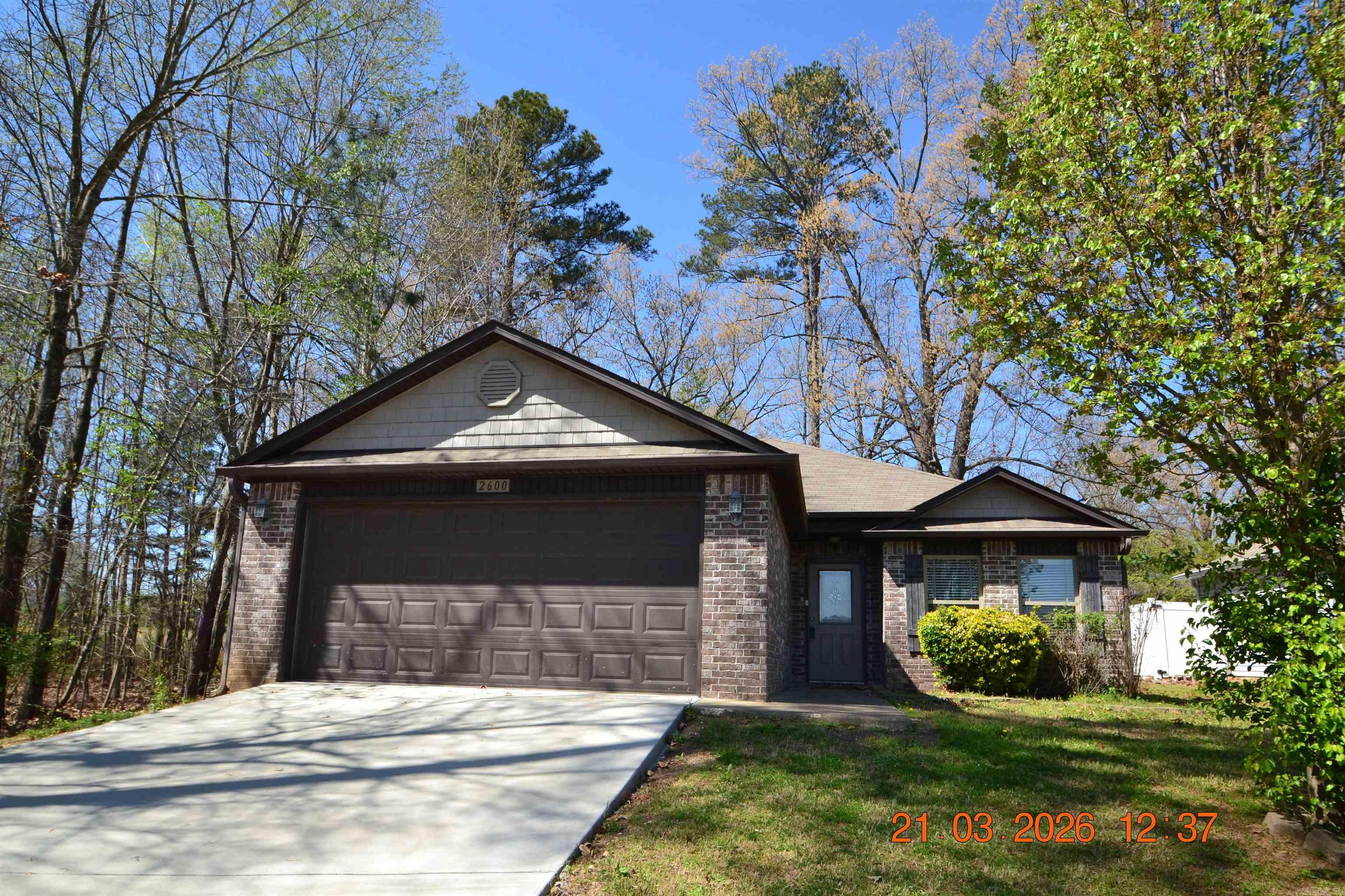2600 Chapel Creek  Benton, AR