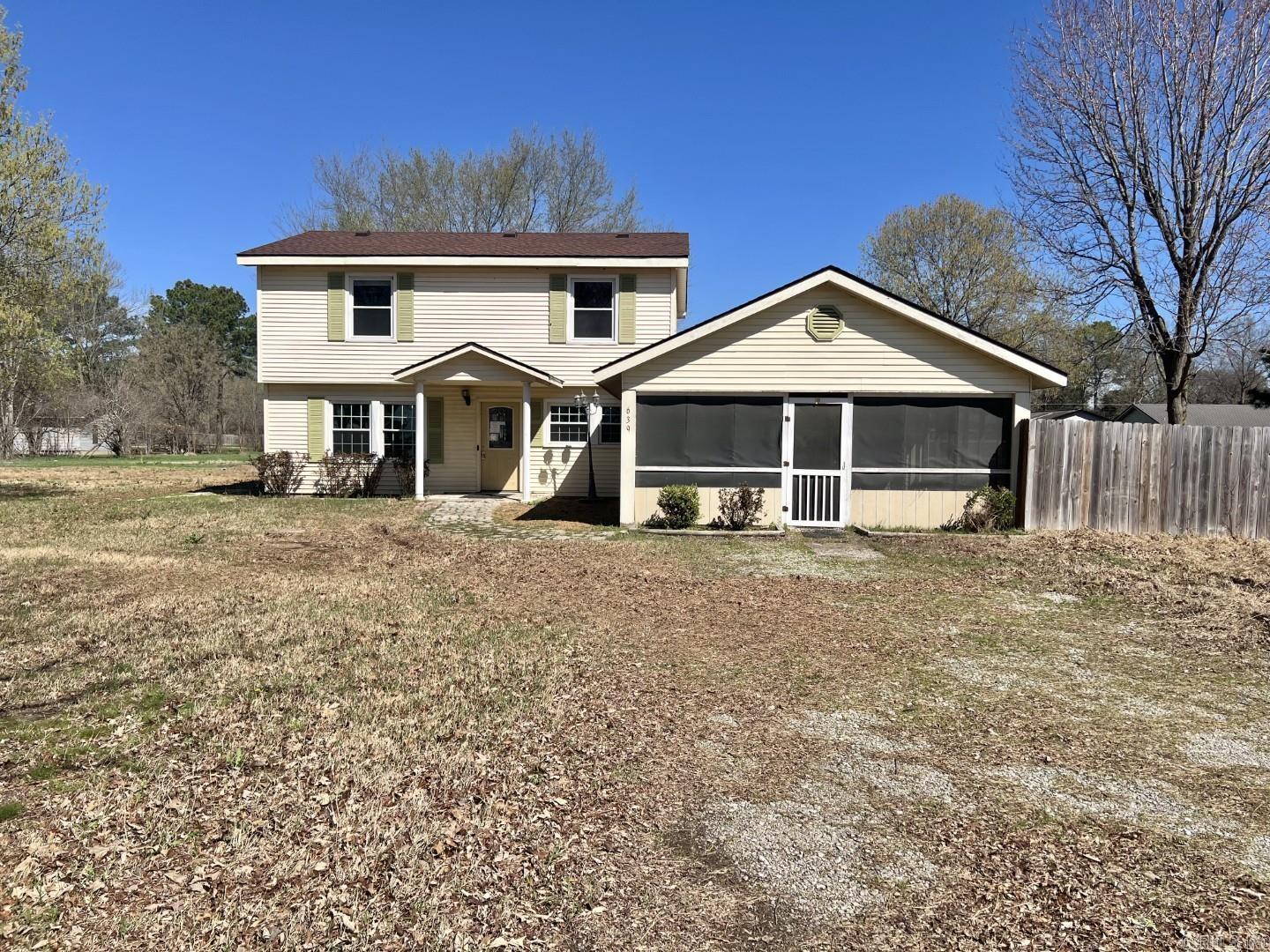 639 South Street Weiner, AR 72479