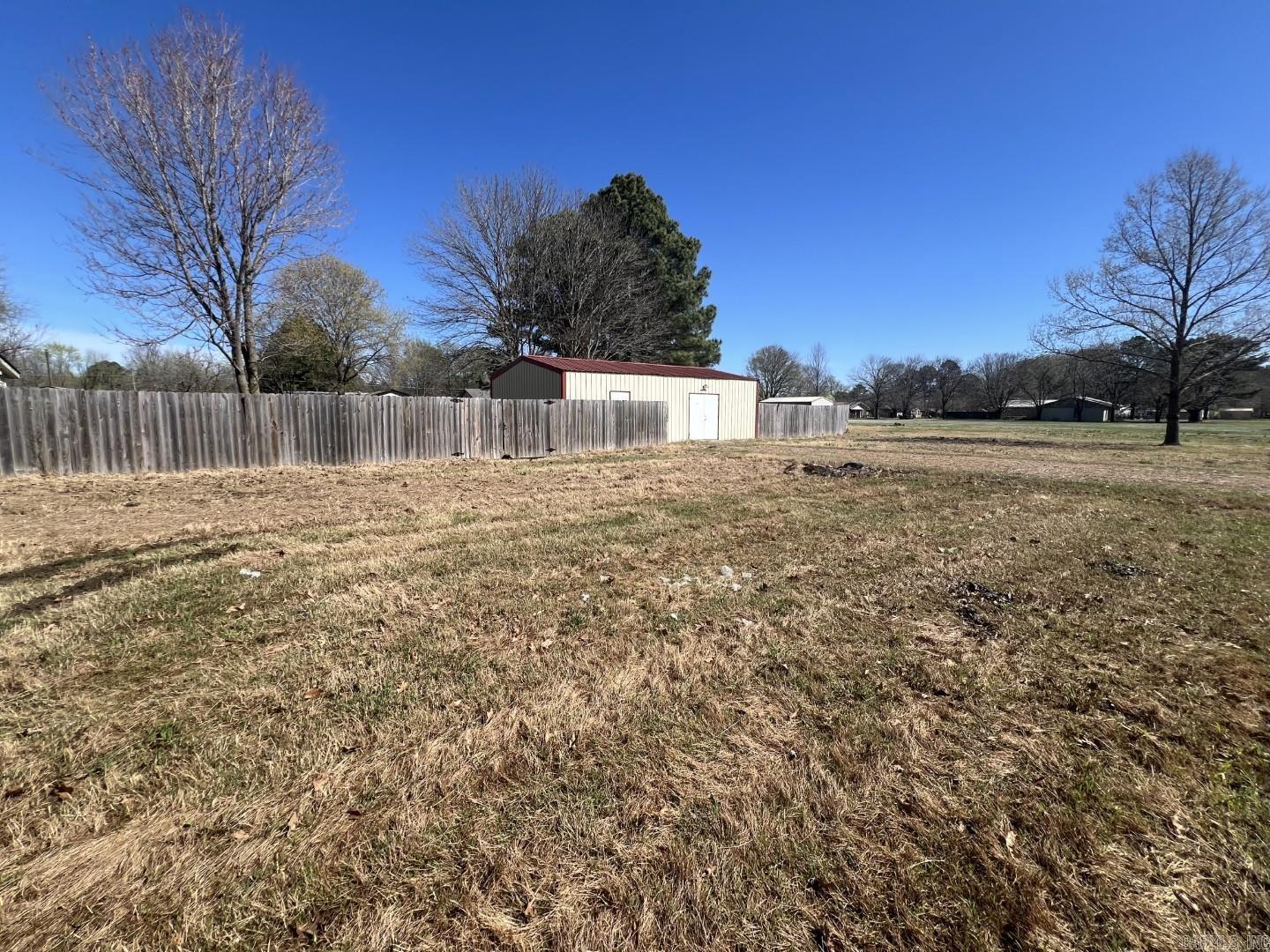 639 South  Weiner, AR