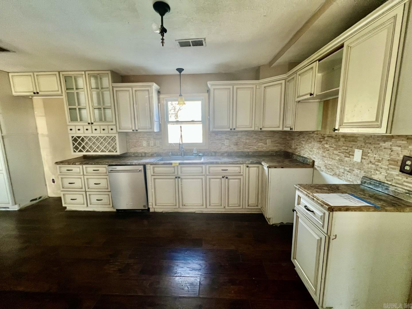 639 South  Weiner, AR