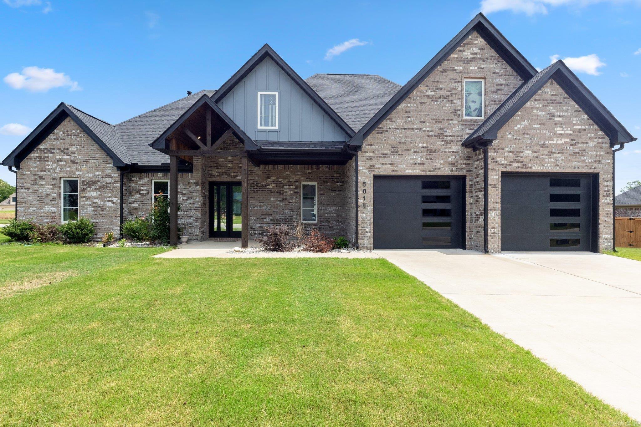 5015 Castaway Bay  Benton, AR