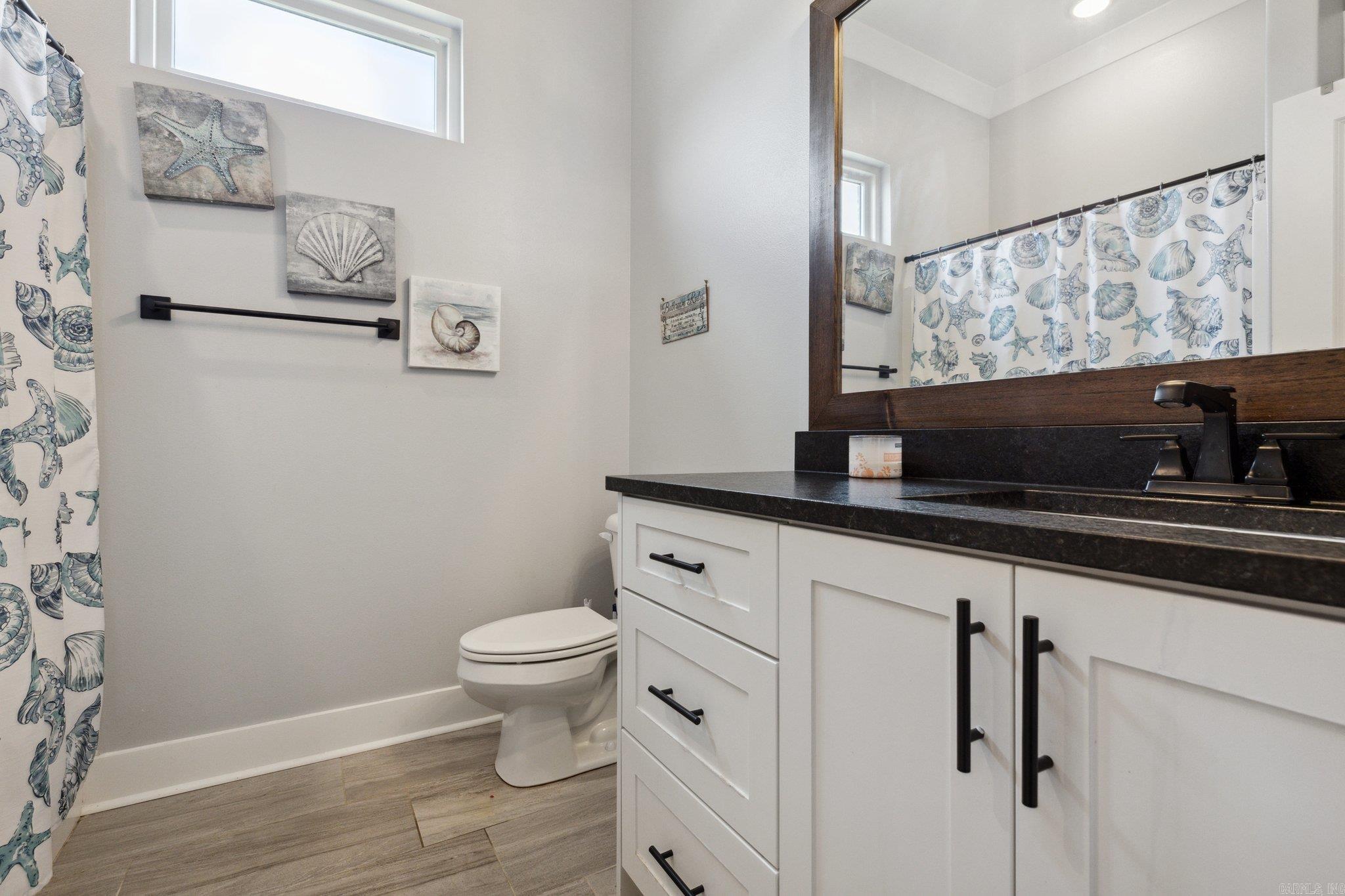 5015 Castaway Bay  Benton, AR