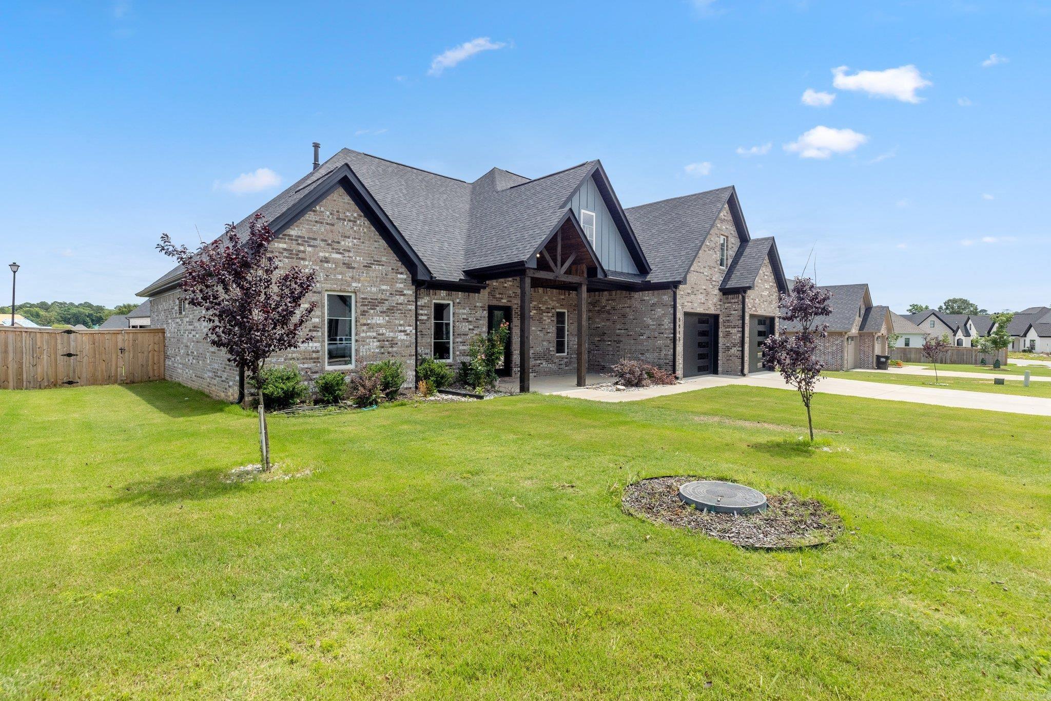 5015 Castaway Bay  Benton, AR