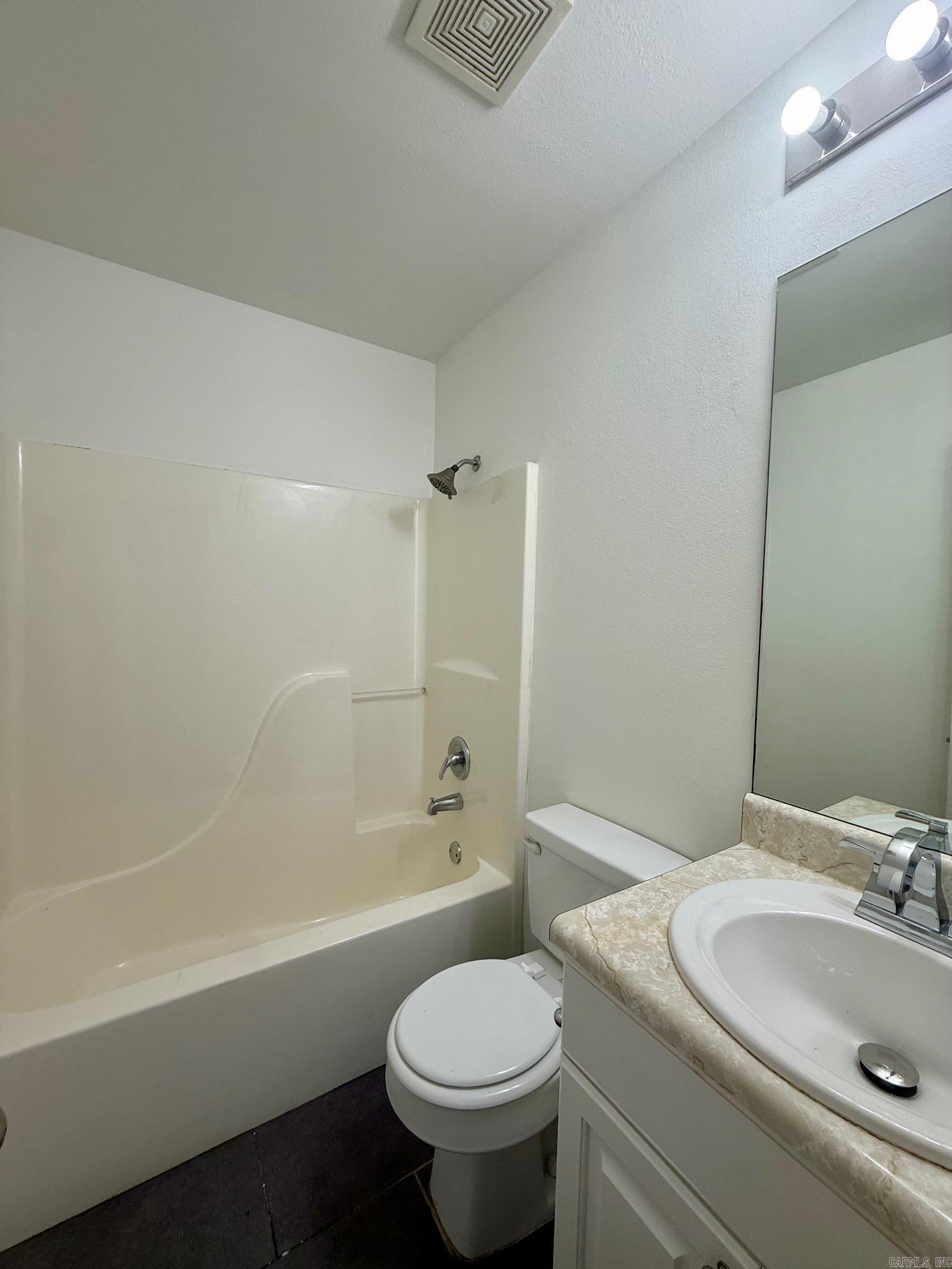 13706 Apple Glen  Alexander, AR