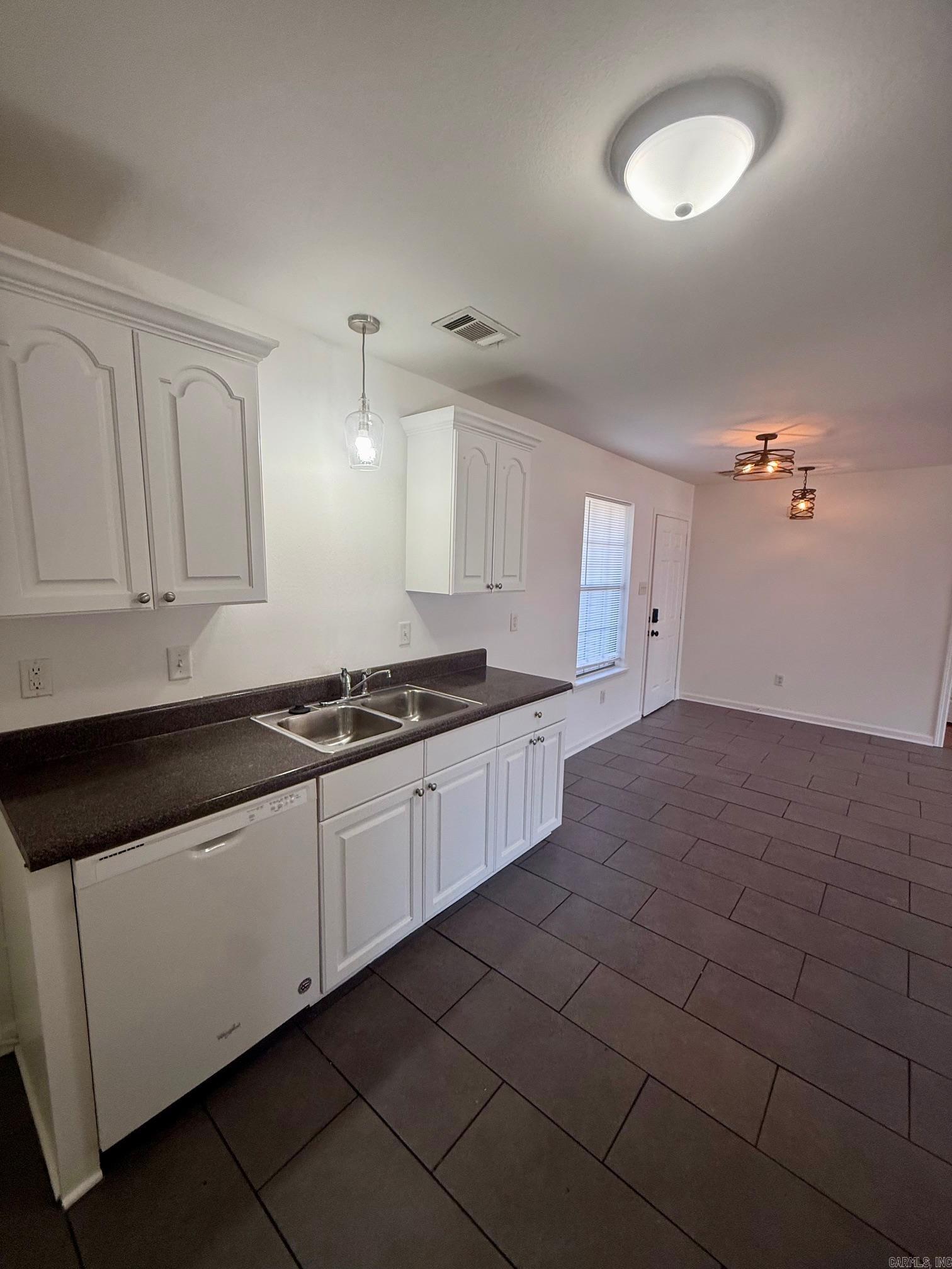 13706 Apple Glen  Alexander, AR