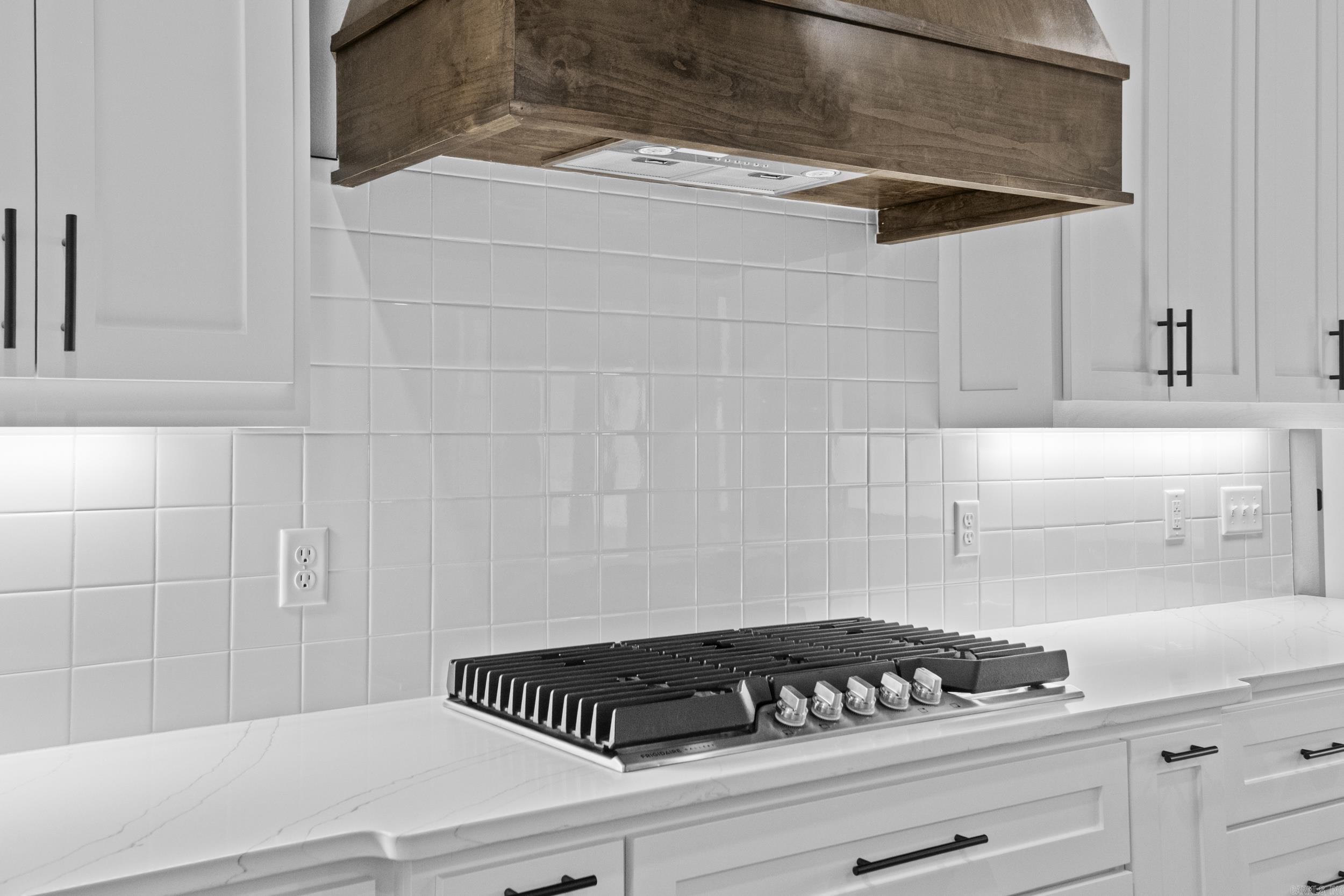 1533 Signature  Cabot, AR