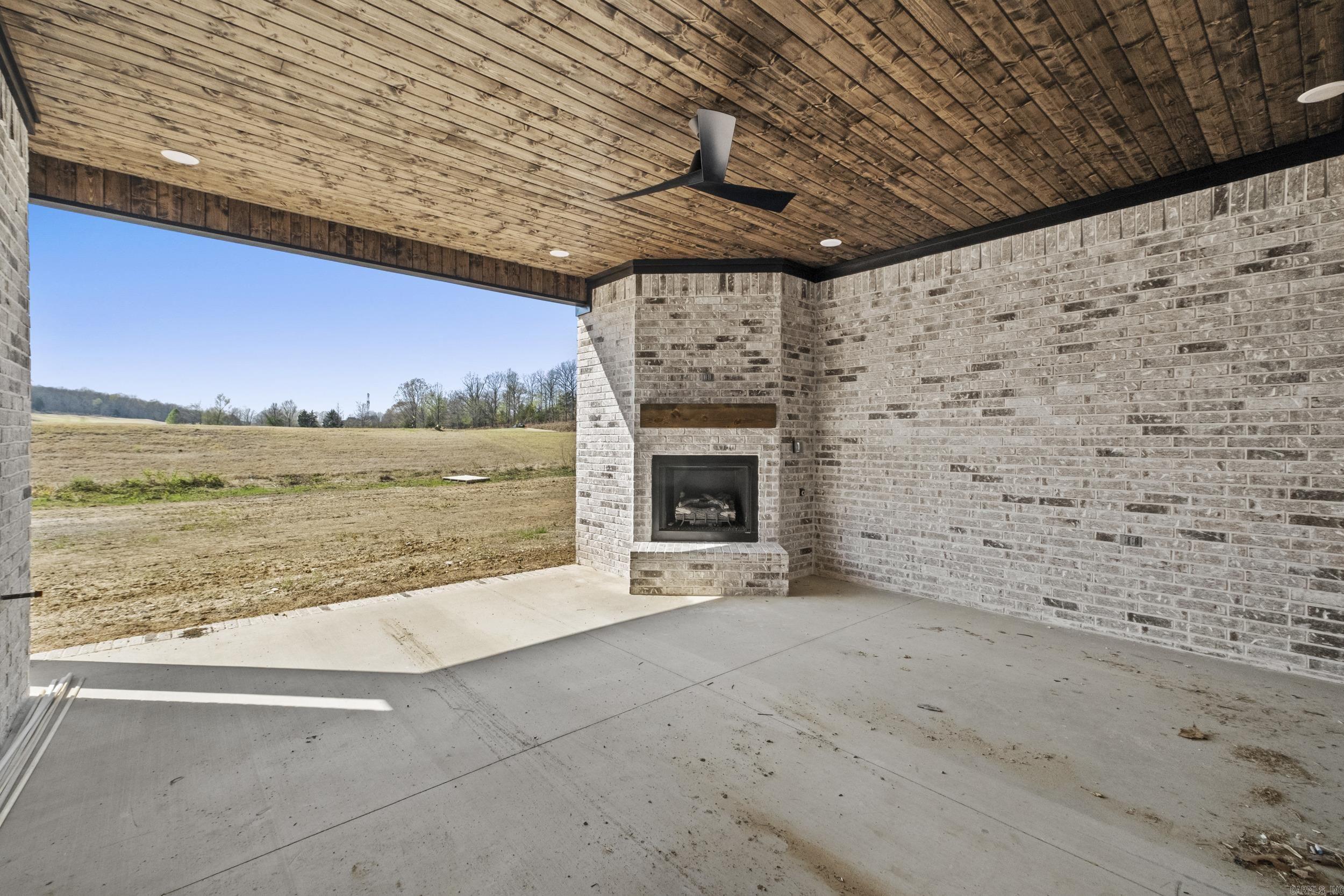 1533 Signature  Cabot, AR