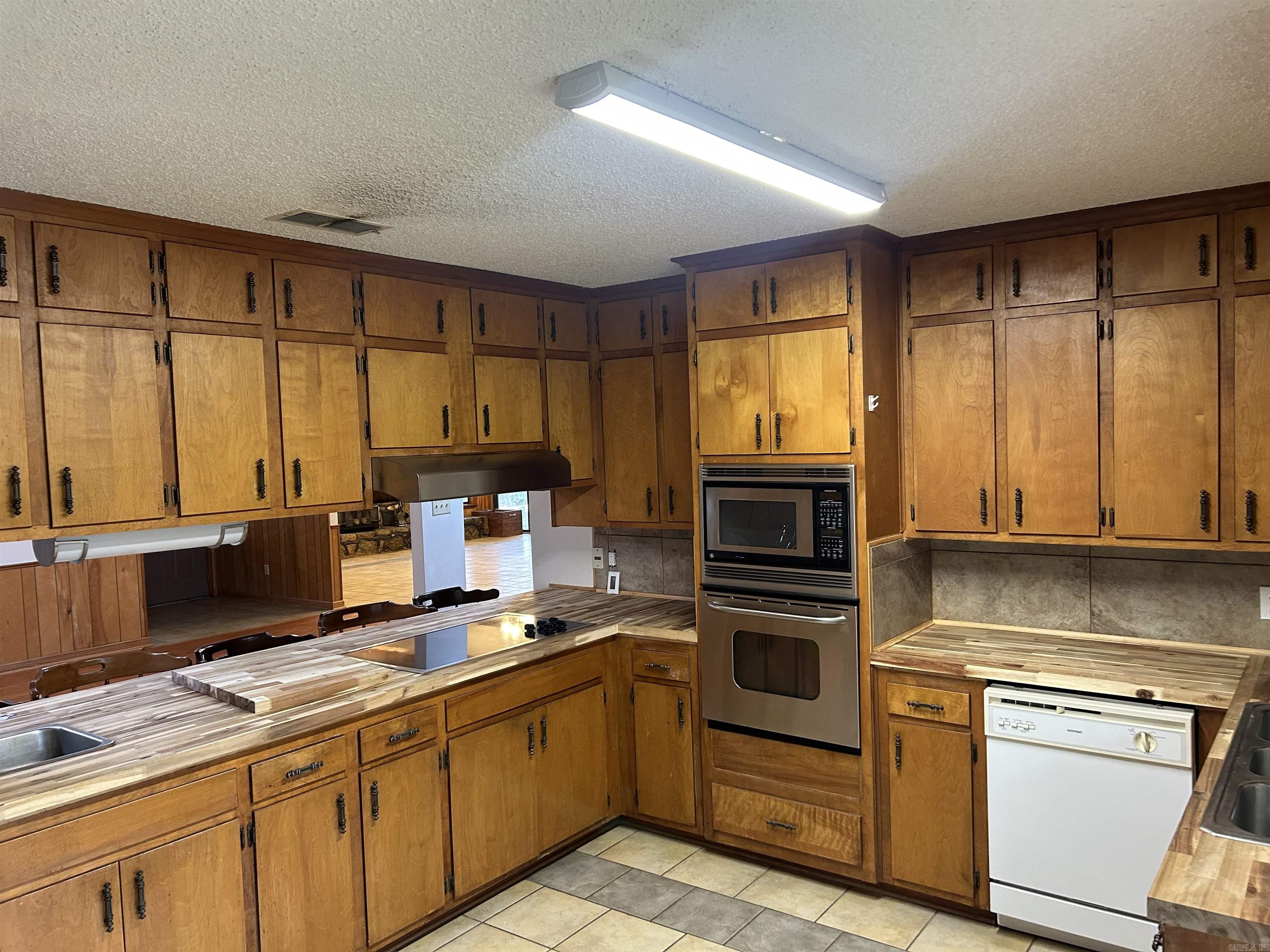 309 Ritchwood Drive  Pine Bluff, AR