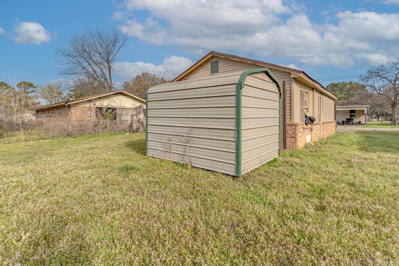 1816 Eubanks  Newport, AR